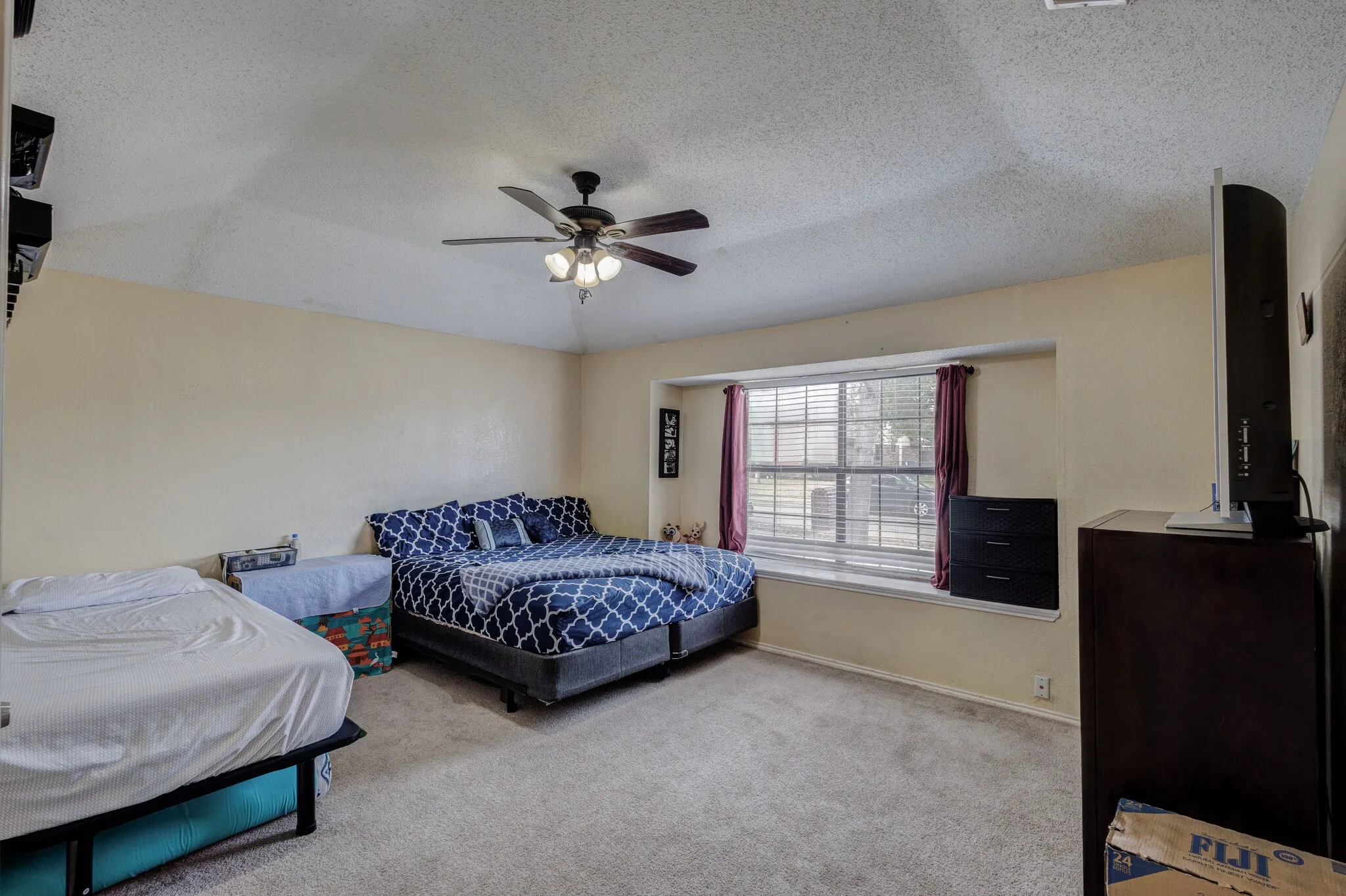 Single Family Residence For Sale in Dallas County , 716 Fieldwood Drive, Mesquite, Texas 75150, 2 Bedroom, 2 Bathroom, Garage spaces, 1,538 Sqft, built in 1983, Price $259,900, mls#21188521, Real Estate Agent in Mesquite, Homes For Sale in Dallas county, Homes For Sale in Mesquite, Realtor in Mesquite Texas, Real Estate Brokerage Independent Realty Texas, Luminita Cordes Realtor