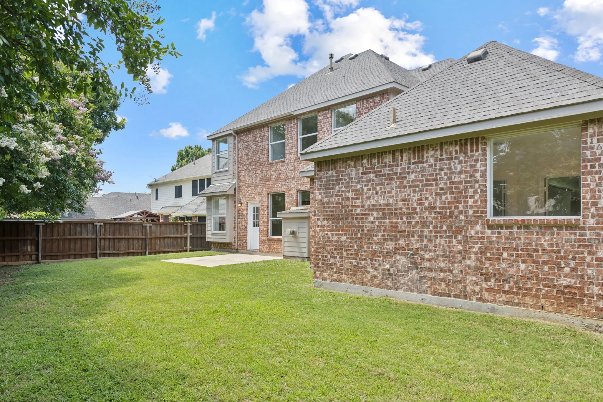 Single Family Residence For Sale in Denton County , 2509 Woodstone Court, Flower Mound, Texas 75022, 5 Bedroom, 3 Bathroom, 3 Garage spaces, 3,068 Sqft, built in 2001, mls#21188558, Real Estate Agent in Flower Mound, Homes For Sale in Denton county, Homes For Sale in Flower Mound, Realtor in Flower Mound Texas, Real Estate Brokerage Independent Realty Texas, Luminita Cordes Realtor