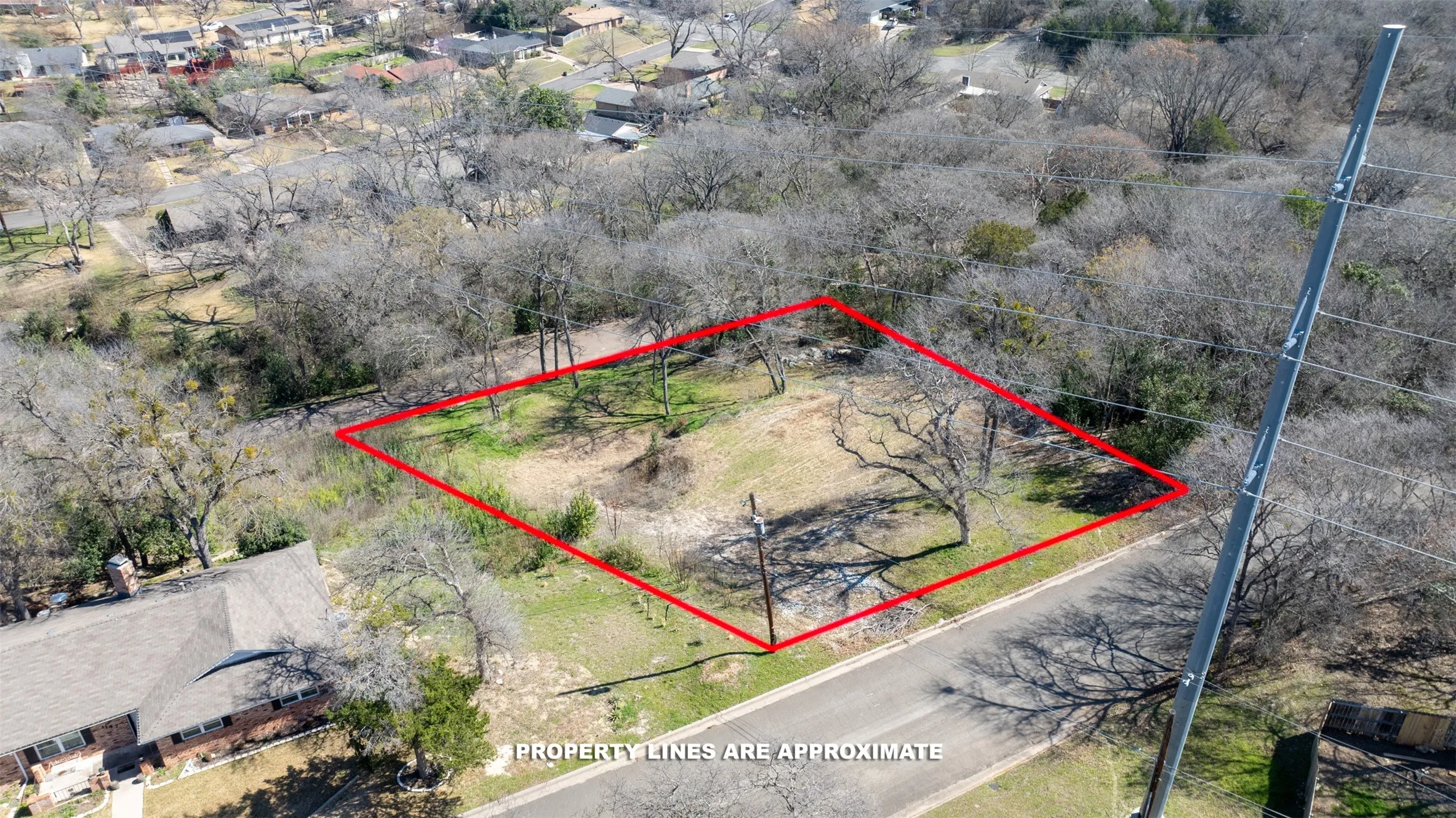 Unimproved Land For Sale in Mc Lennan County , 1141 Redondo Drive, Woodway, Texas 76712, 0, 0, Garage spaces, 0 Sqft, built in 0, Price $50,000, mls#21188567, Real Estate Agent in Woodway, Homes For Sale in Mc Lennan county, Homes For Sale in Woodway, Realtor in Woodway Texas, Real Estate Brokerage Independent Realty Texas, Luminita Cordes Realtor