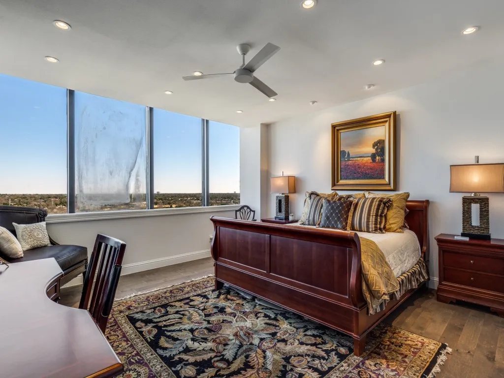 Condominium For Sale in Dallas County , 5200 Keller Springs Road 1126, Dallas, Texas 75248, 2 Bedroom, 2 Bathroom, 1 Garage spaces, 1,685 Sqft, built in 1981, Preowned, Price $449,000, mls#21188581, Real Estate Agent in Dallas, Homes For Sale in Dallas county, Homes For Sale in Dallas, Realtor in Dallas Texas, Real Estate Brokerage Independent Realty Texas, Luminita Cordes Realtor