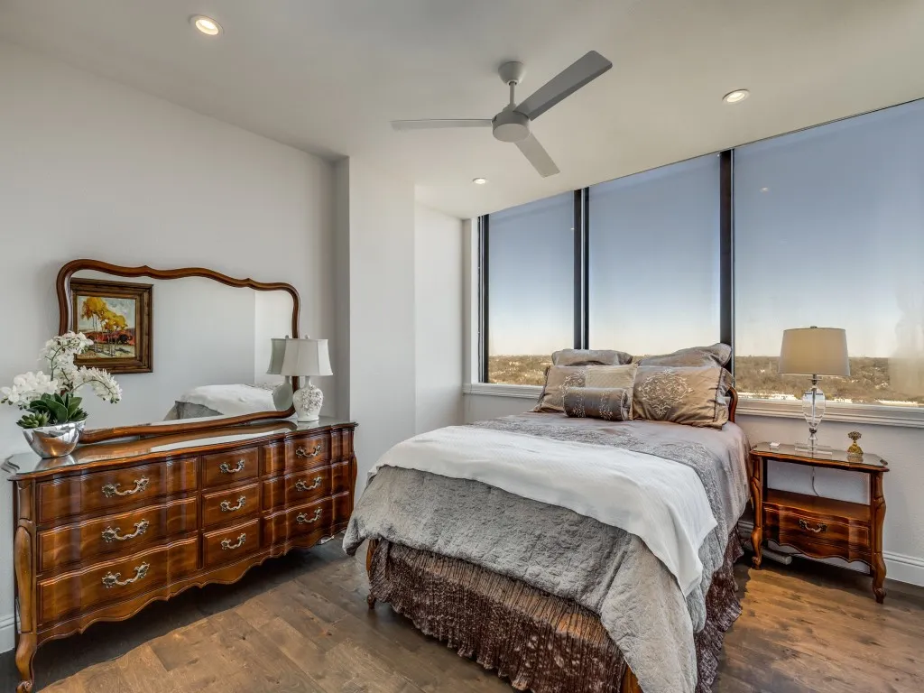 Condominium For Sale in Dallas County , 5200 Keller Springs Road 1126, Dallas, Texas 75248, 2 Bedroom, 2 Bathroom, 1 Garage spaces, 1,685 Sqft, built in 1981, Preowned, Price $449,000, mls#21188581, Real Estate Agent in Dallas, Homes For Sale in Dallas county, Homes For Sale in Dallas, Realtor in Dallas Texas, Real Estate Brokerage Independent Realty Texas, Luminita Cordes Realtor