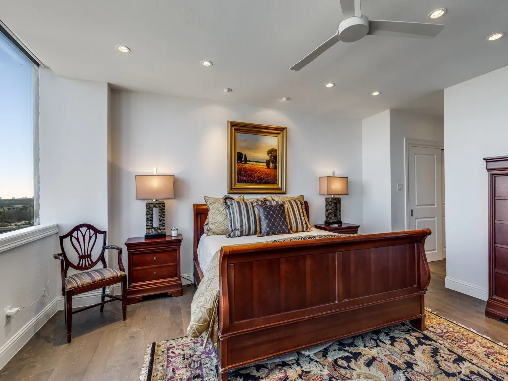 Condominium For Sale in Dallas County , 5200 Keller Springs Road 1126, Dallas, Texas 75248, 2 Bedroom, 2 Bathroom, 1 Garage spaces, 1,685 Sqft, built in 1981, Preowned, Price $449,000, mls#21188581, Real Estate Agent in Dallas, Homes For Sale in Dallas county, Homes For Sale in Dallas, Realtor in Dallas Texas, Real Estate Brokerage Independent Realty Texas, Luminita Cordes Realtor