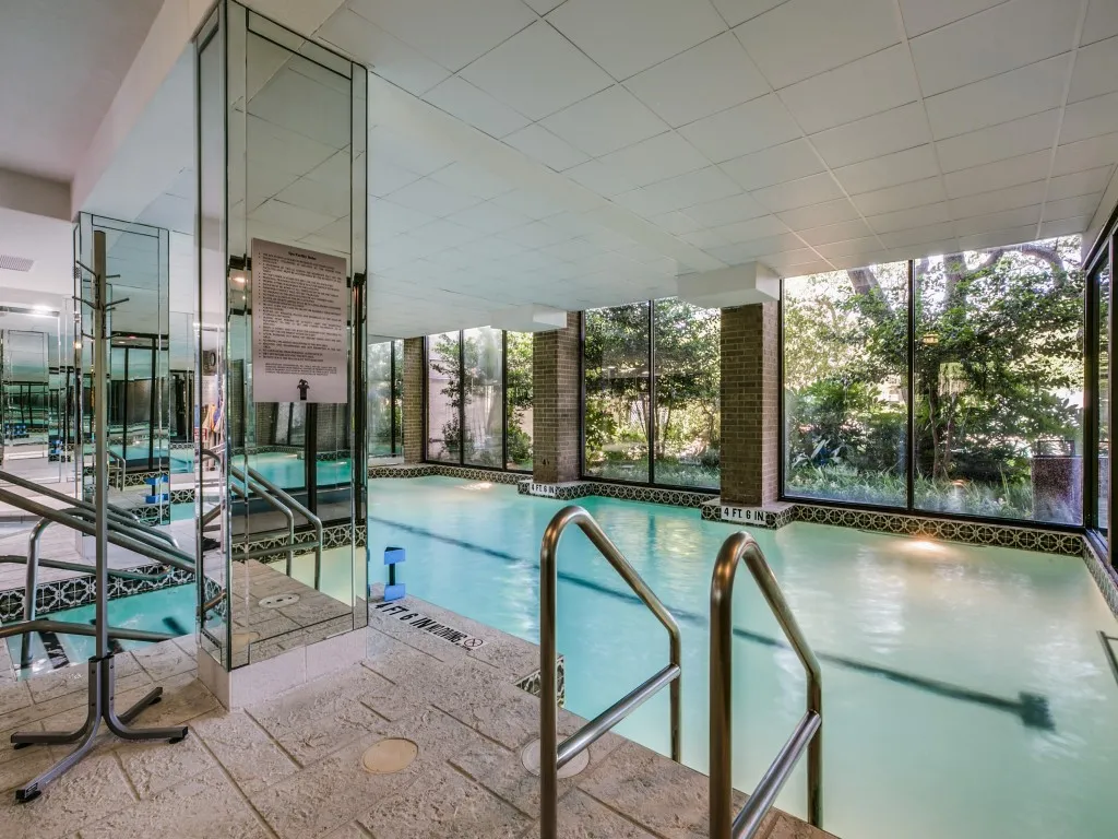 Condominium For Sale in Dallas County , 5200 Keller Springs Road 1126, Dallas, Texas 75248, 2 Bedroom, 2 Bathroom, 1 Garage spaces, 1,685 Sqft, built in 1981, Preowned, Price $449,000, mls#21188581, Real Estate Agent in Dallas, Homes For Sale in Dallas county, Homes For Sale in Dallas, Realtor in Dallas Texas, Real Estate Brokerage Independent Realty Texas, Luminita Cordes Realtor