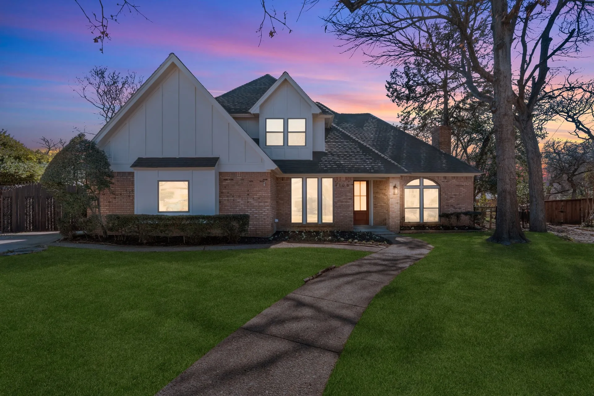 Single Family Residence For Sale in Tarrant County , 4706 El Brevo Court, Arlington, Texas 76017, 5 Bedroom, 4 Bathroom, 2 Garage spaces, 3,024 Sqft, built in 1982, mls#21187574, Real Estate Agent in Arlington, Homes For Sale in Tarrant county, Homes For Sale in Arlington, Realtor in Arlington Texas, Real Estate Brokerage Independent Realty Texas, Luminita Cordes Realtor