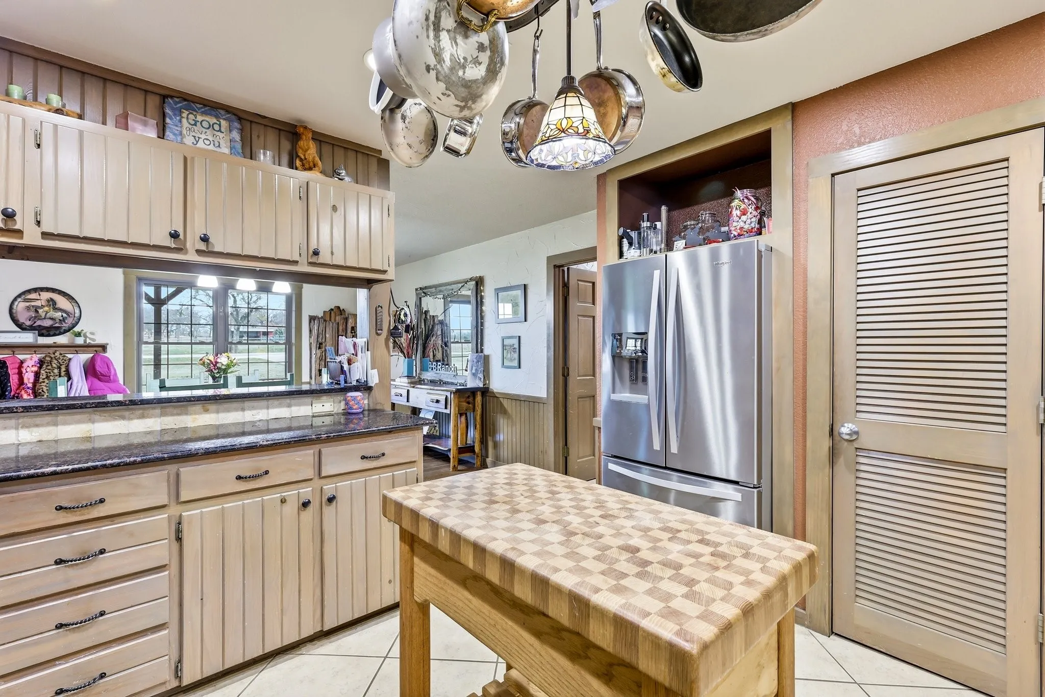 Single Family Residence For Sale in Denton County , 309 Sanders Road, Denton, Texas 76210, 3 Bedroom, 3 Bathroom, Garage spaces, 2,327 Sqft, built in 1989, mls#21187604, Real Estate Agent in Denton, Homes For Sale in Denton county, Homes For Sale in Denton, Realtor in Denton Texas, Real Estate Brokerage Independent Realty Texas, Luminita Cordes Realtor