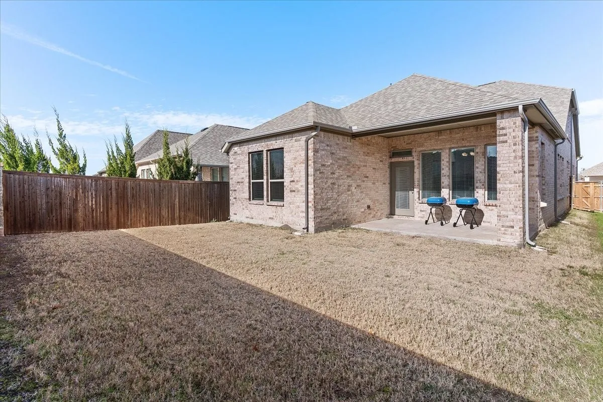 Single Family Residence For Sale in Kaufman County , 2008 Croftbank Street, Forney, Texas 75126, 4 Bedrooms, 3 Bathrooms, 2 Garage spaces, 2,189 Sqft, built in 2022, Price $375,000, mls#21188713, Real Estate Agent in Forney, Homes For Sale in Kaufman county, Homes For Sale in Forney, Realtor in Forney Texas, Real Estate Brokerage Independent Realty Texas, Luminita Cordes Realtor