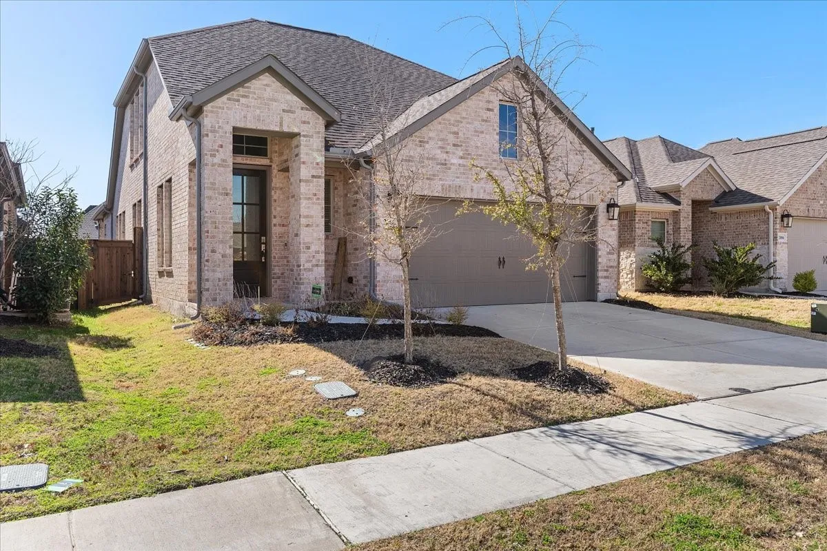 Single Family Residence For Sale in Kaufman County , 2008 Croftbank Street, Forney, Texas 75126, 4 Bedrooms, 3 Bathrooms, 2 Garage spaces, 2,189 Sqft, built in 2022, Price $375,000, mls#21188713, Real Estate Agent in Forney, Homes For Sale in Kaufman county, Homes For Sale in Forney, Realtor in Forney Texas, Real Estate Brokerage Independent Realty Texas, Luminita Cordes Realtor