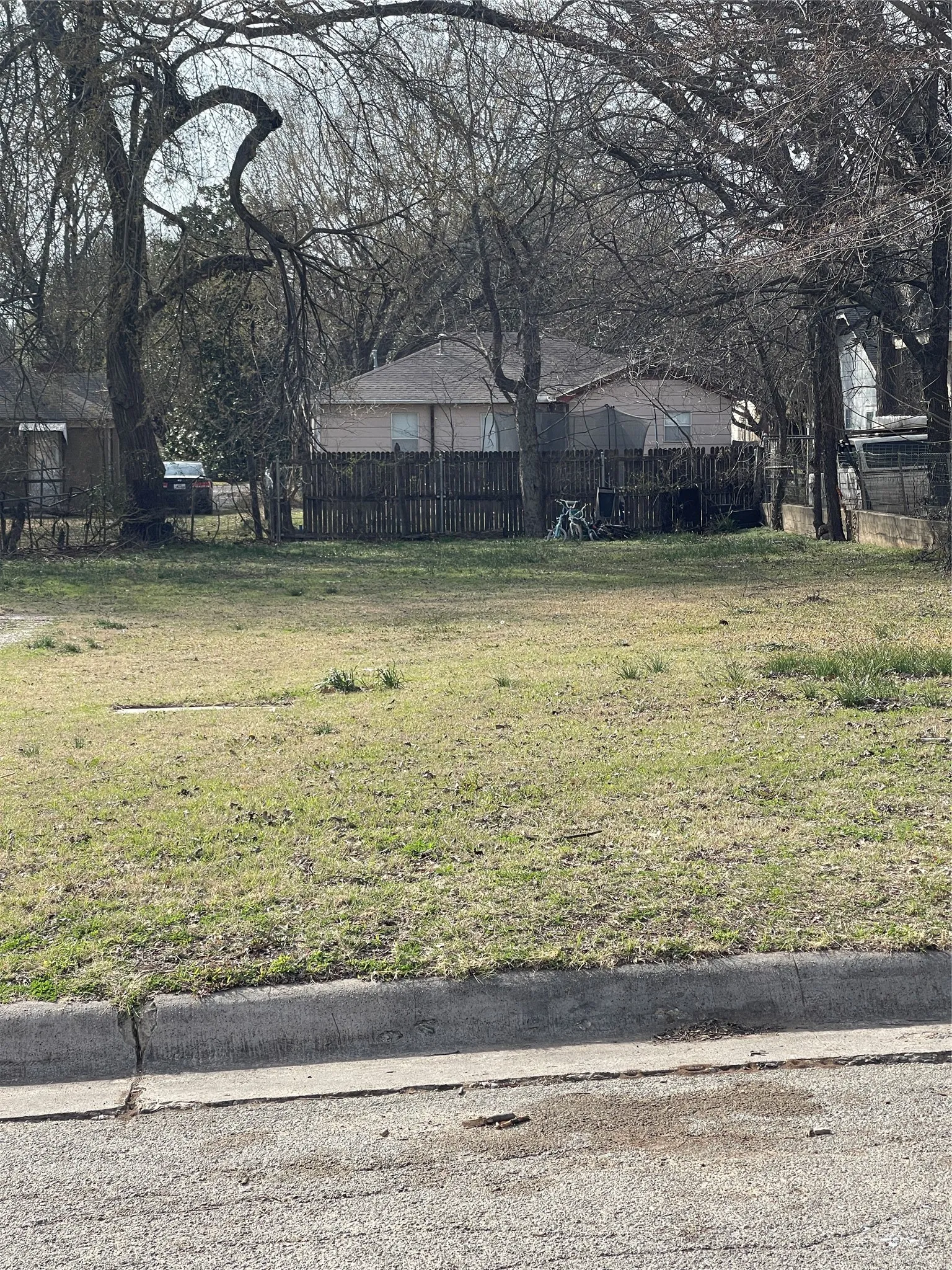 Unimproved Land For Sale in Cooke County , 605 S Rusk Street, Gainesville, Texas 76240, 0, 0, Garage spaces, 0 Sqft, built in 0, mls#21188746, Real Estate Agent in Gainesville, Homes For Sale in Cooke county, Homes For Sale in Gainesville, Realtor in Gainesville Texas, Real Estate Brokerage Independent Realty Texas, Luminita Cordes Realtor