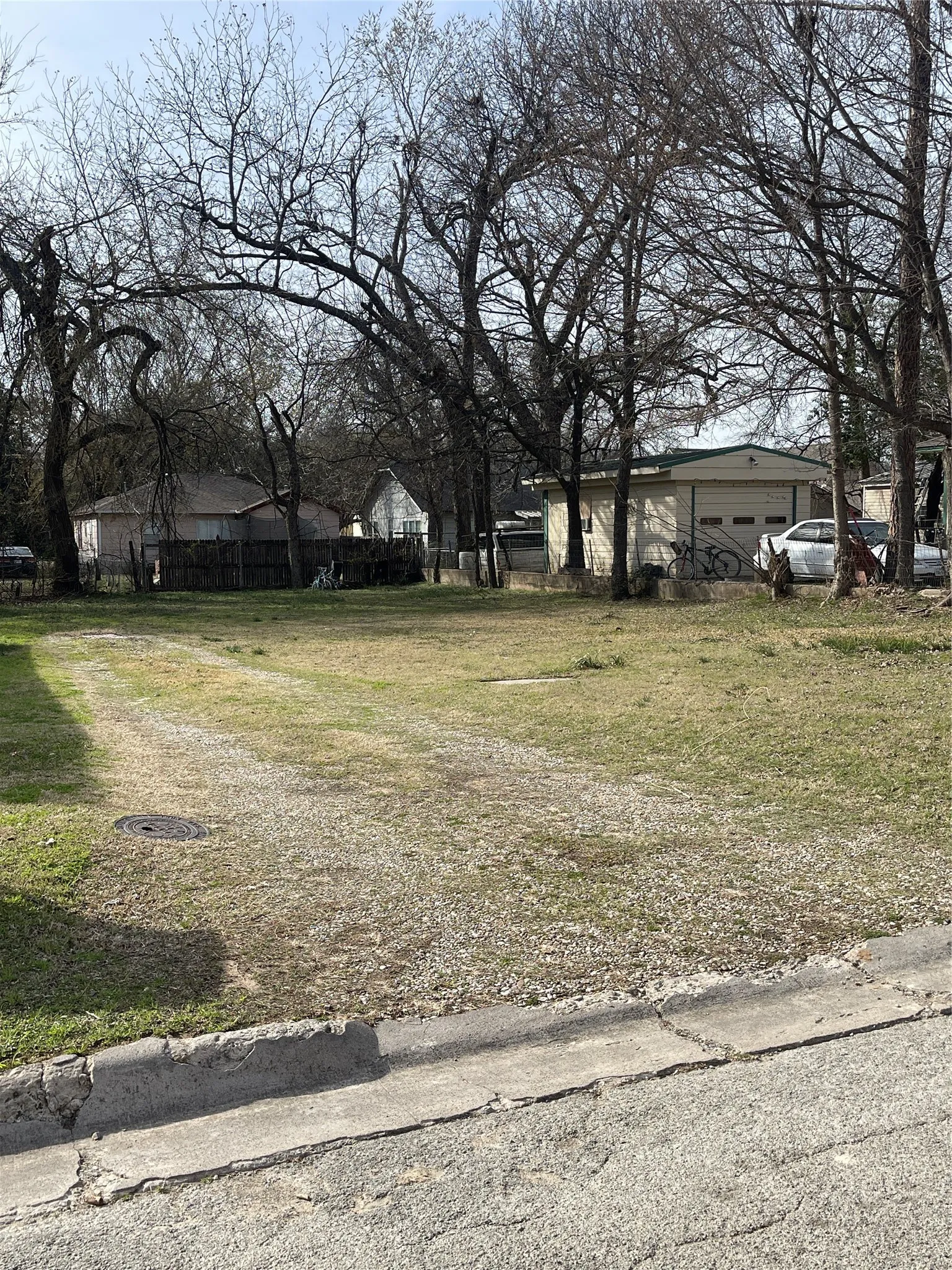 Unimproved Land For Sale in Cooke County , 605 S Rusk Street, Gainesville, Texas 76240, 0, 0, Garage spaces, 0 Sqft, built in 0, mls#21188746, Real Estate Agent in Gainesville, Homes For Sale in Cooke county, Homes For Sale in Gainesville, Realtor in Gainesville Texas, Real Estate Brokerage Independent Realty Texas, Luminita Cordes Realtor