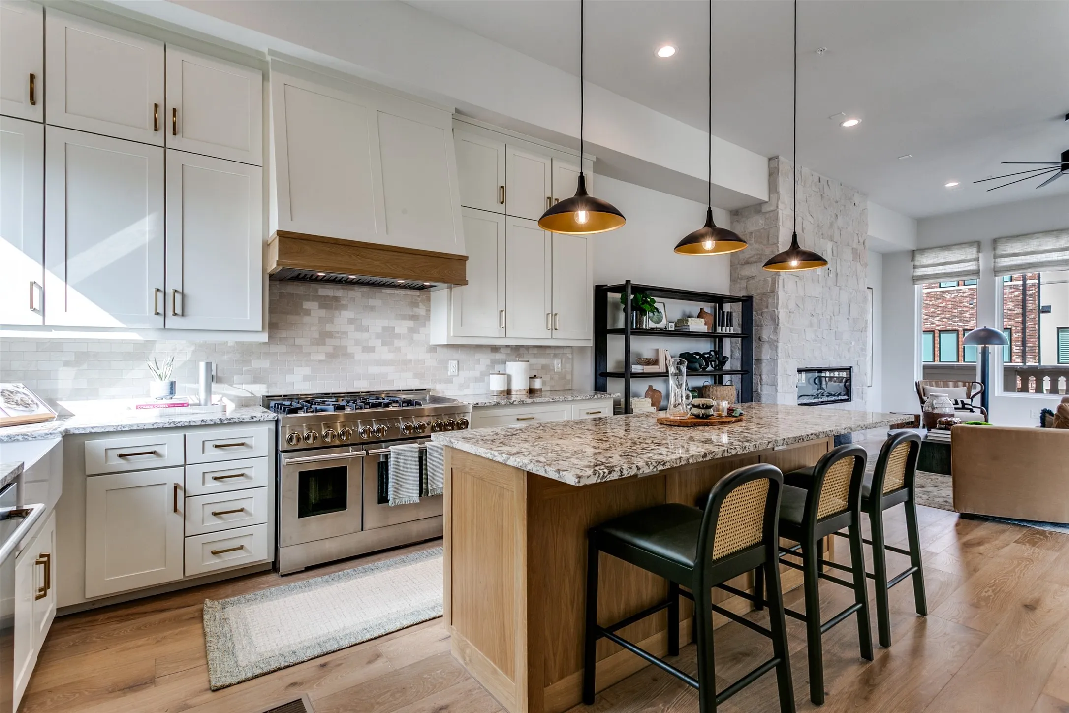 Condominium For Sale in Tarrant County , 250 E Dallas Road 121, Grapevine, Texas 76051, 3 Bedroom, 4 Bathroom, 2 Garage spaces, 3,284 Sqft, built in 2026, New Construction - Incomplete, mls#21186797, Real Estate Agent in Grapevine, Homes For Sale in Tarrant county, Homes For Sale in Grapevine, Realtor in Grapevine Texas, Real Estate Brokerage Independent Realty Texas, Luminita Cordes Realtor