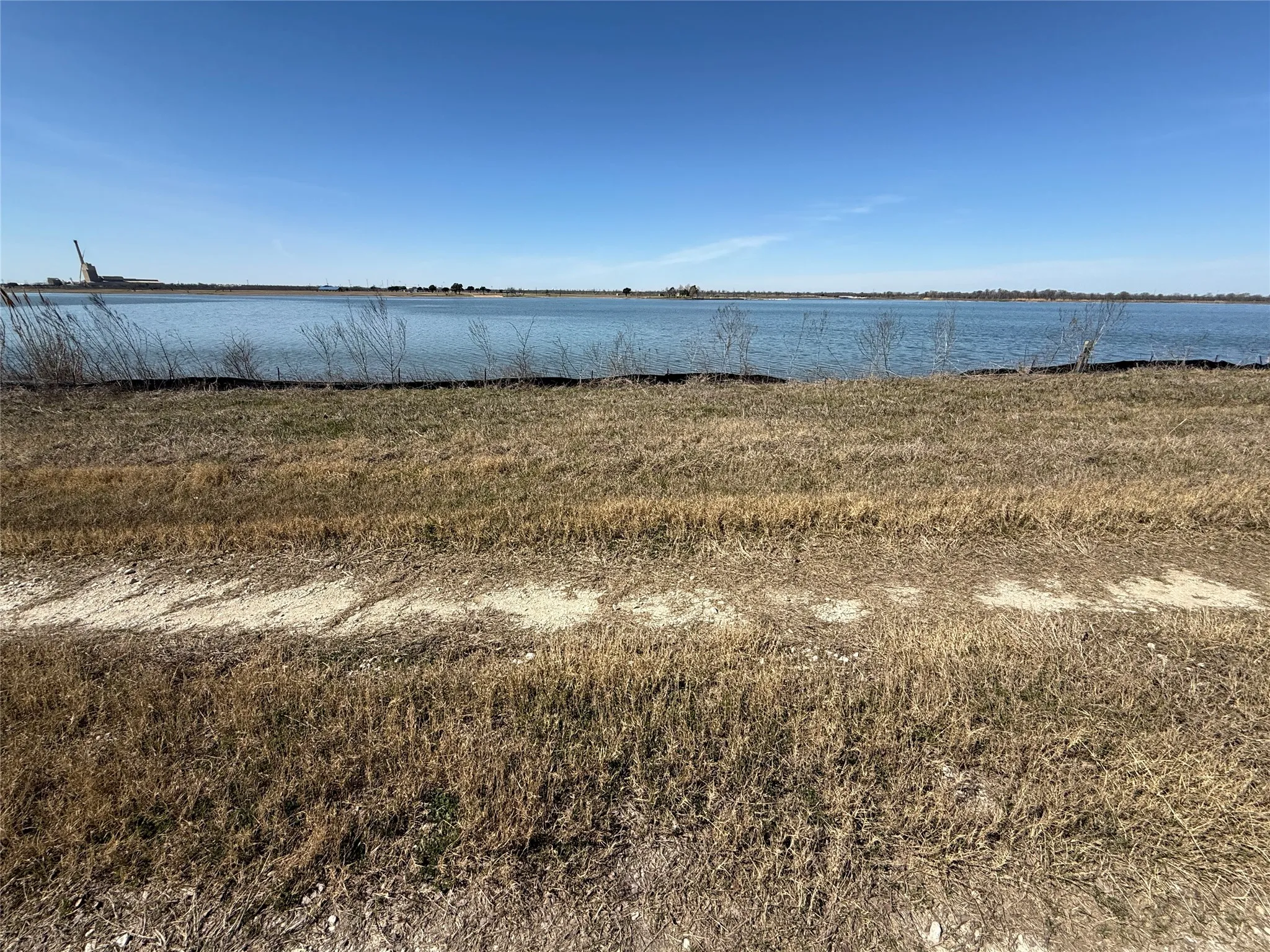 Unimproved Land For Sale in Navarro County , Lot 92 Shoreside Drive, Corsicana, Texas 75109, 0, 0, Garage spaces, 0 Sqft, built in 0, Price $210,000, mls#21188226, Real Estate Agent in Corsicana, Homes For Sale in Navarro county, Homes For Sale in Corsicana, Realtor in Corsicana Texas, Real Estate Brokerage Independent Realty Texas, Luminita Cordes Realtor
