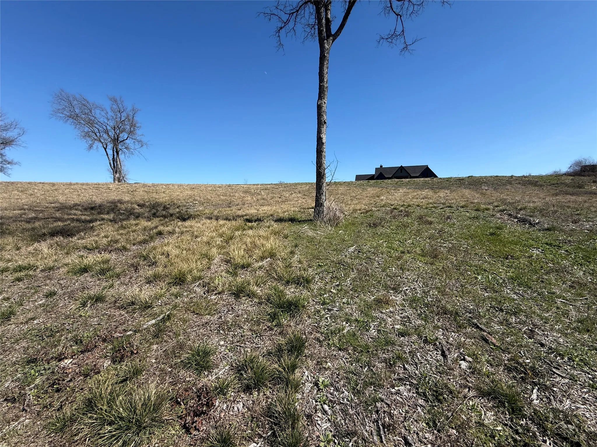 Unimproved Land For Sale in Navarro County , Lot 92 Shoreside Drive, Corsicana, Texas 75109, 0, 0, Garage spaces, 0 Sqft, built in 0, Price $210,000, mls#21188226, Real Estate Agent in Corsicana, Homes For Sale in Navarro county, Homes For Sale in Corsicana, Realtor in Corsicana Texas, Real Estate Brokerage Independent Realty Texas, Luminita Cordes Realtor