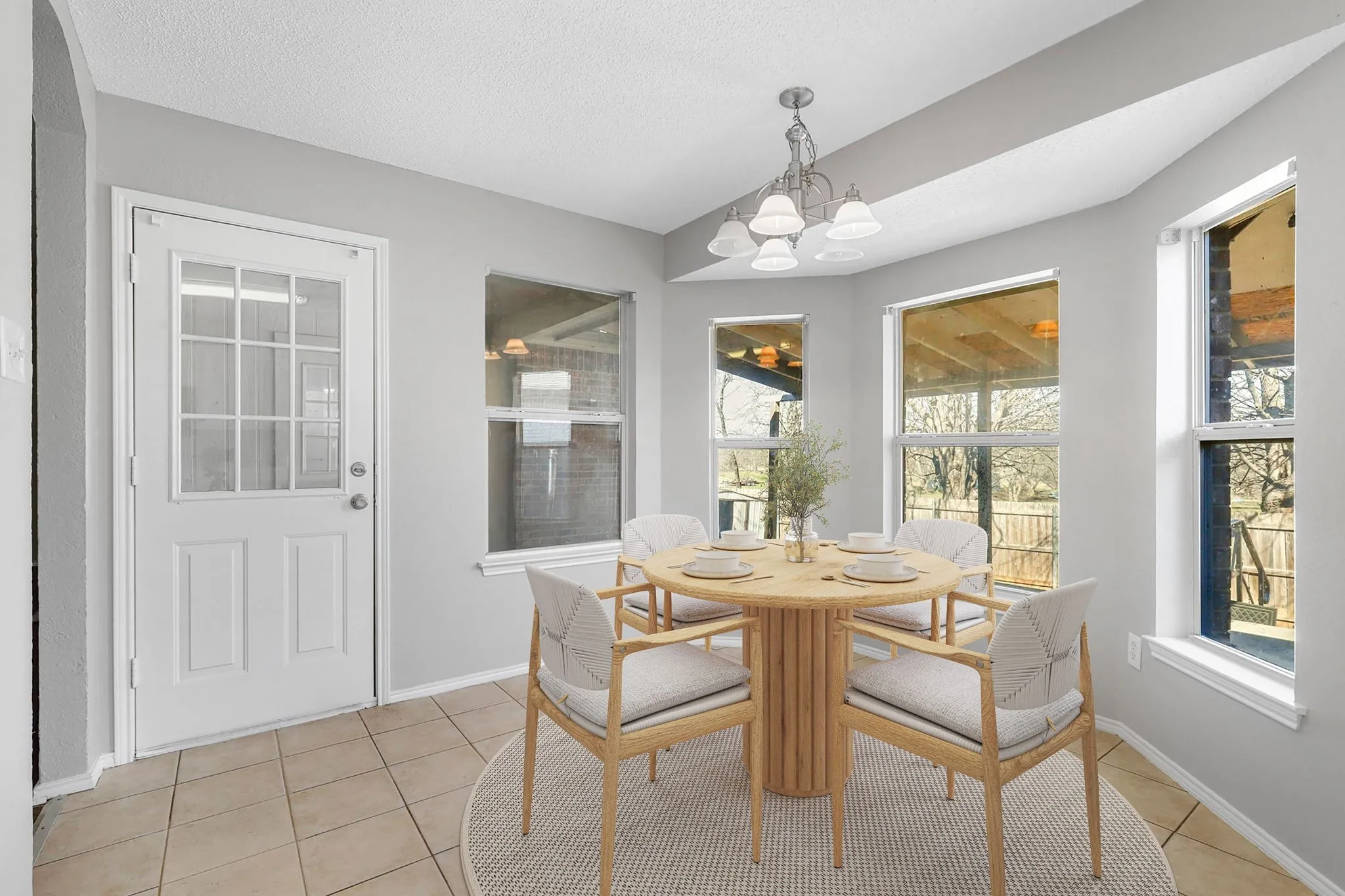 Single Family Residence For Sale in Tarrant County , 1610 Merritt Drive, Mansfield, Texas 76063, 4 Bedrooms, 2 Bathrooms, 2 Garage spaces, 1,724 Sqft, built in 2000, Price $320,000, mls#21188851, Real Estate Agent in Mansfield, Homes For Sale in Tarrant county, Homes For Sale in Mansfield, Realtor in Mansfield Texas, Real Estate Brokerage Independent Realty Texas, Luminita Cordes Realtor