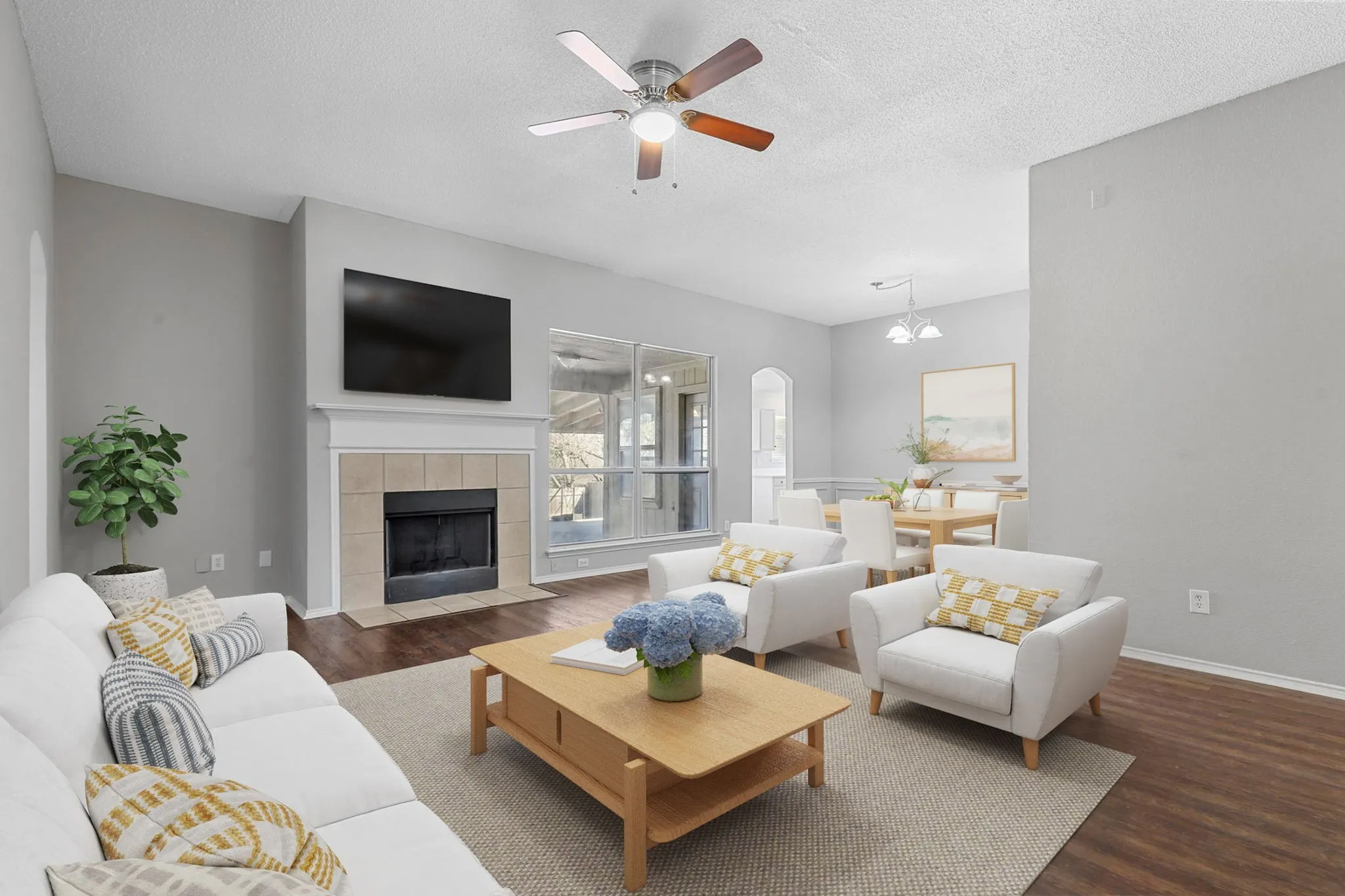 Single Family Residence For Sale in Tarrant County , 1610 Merritt Drive, Mansfield, Texas 76063, 4 Bedrooms, 2 Bathrooms, 2 Garage spaces, 1,724 Sqft, built in 2000, Price $320,000, mls#21188851, Real Estate Agent in Mansfield, Homes For Sale in Tarrant county, Homes For Sale in Mansfield, Realtor in Mansfield Texas, Real Estate Brokerage Independent Realty Texas, Luminita Cordes Realtor