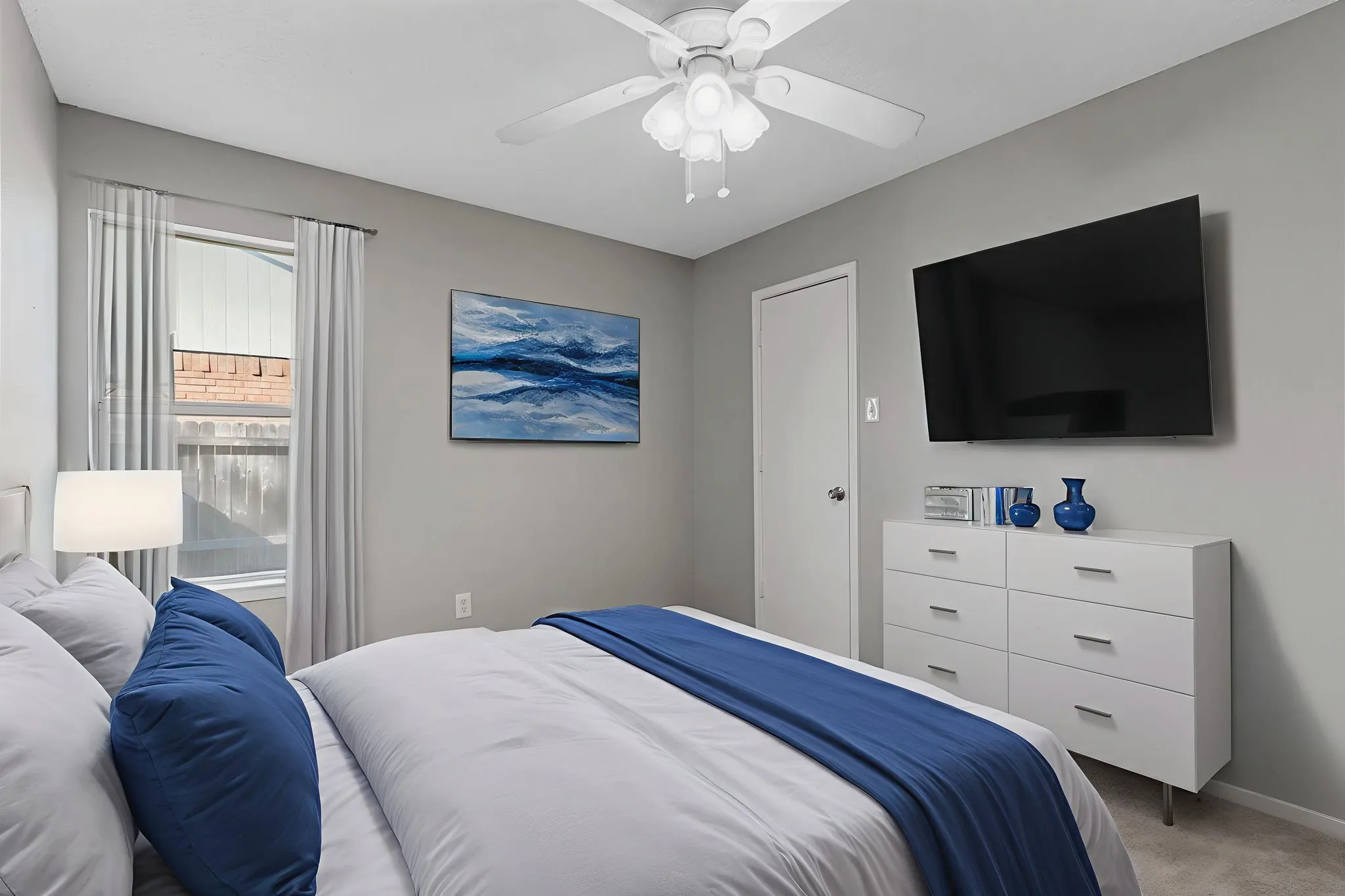 Single Family Residence For Sale in Tarrant County , 1610 Merritt Drive, Mansfield, Texas 76063, 4 Bedrooms, 2 Bathrooms, 2 Garage spaces, 1,724 Sqft, built in 2000, Price $320,000, mls#21188851, Real Estate Agent in Mansfield, Homes For Sale in Tarrant county, Homes For Sale in Mansfield, Realtor in Mansfield Texas, Real Estate Brokerage Independent Realty Texas, Luminita Cordes Realtor