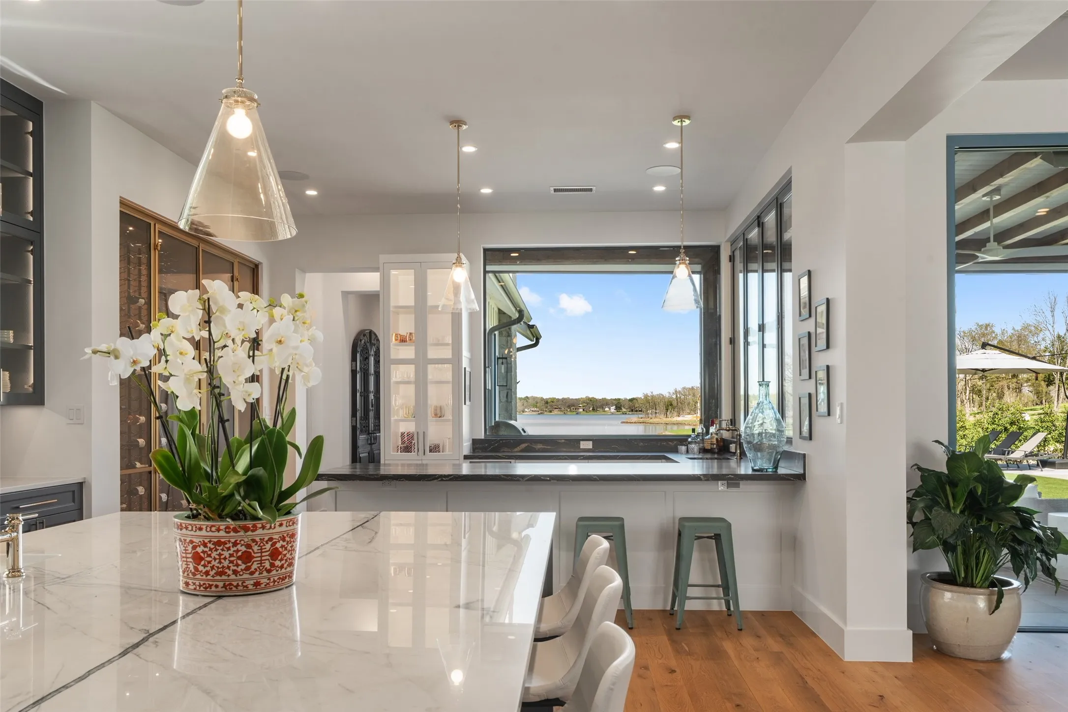 Single Family Residence For Sale in Henderson County , 13150 Sunrise Circle, Malakoff, Texas 75148, 5 Bedroom, 7 Bathroom, 3 Garage spaces, 6,780 Sqft, built in 2025, New Construction - Complete, mls#21164423, Real Estate Agent in Malakoff, Homes For Sale in Henderson county, Homes For Sale in Malakoff, Realtor in Malakoff Texas, Real Estate Brokerage Independent Realty Texas, Luminita Cordes Realtor
