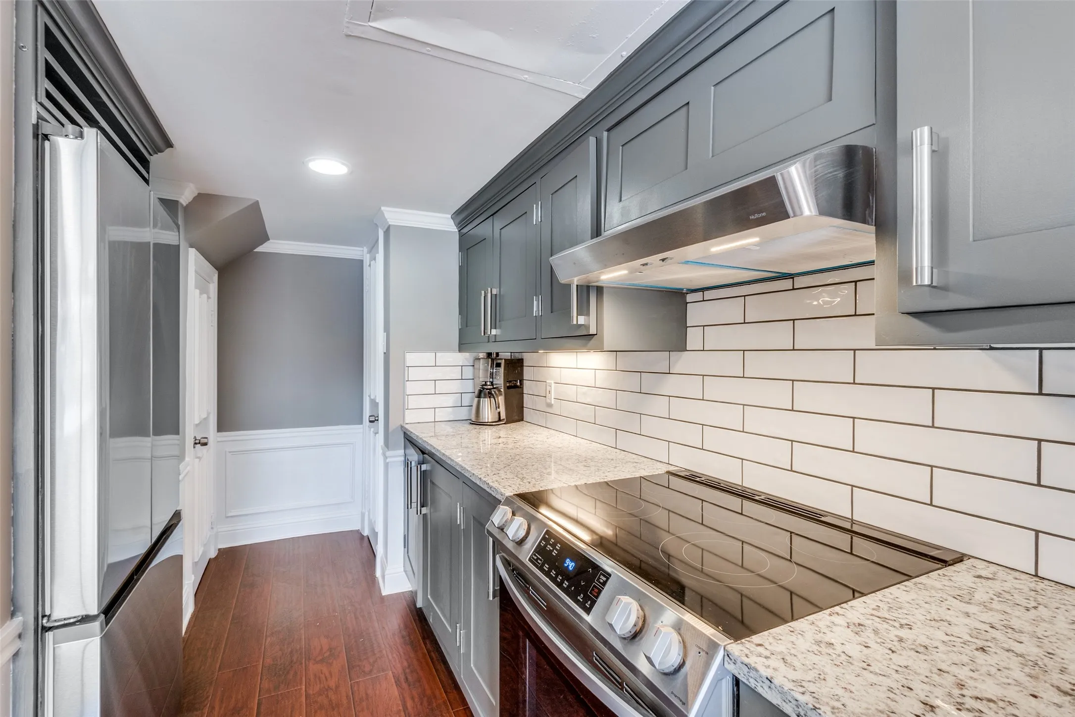 Townhouse For Sale in Dallas County , 6610 Eastridge Drive 114, Dallas, Texas 75231, 2 Bedroom, 3 Bathroom, Garage spaces, 1,496 Sqft, built in 1970, mls#21189008, Real Estate Agent in Dallas, Homes For Sale in Dallas county, Homes For Sale in Dallas, Realtor in Dallas Texas, Real Estate Brokerage Independent Realty Texas, Luminita Cordes Realtor