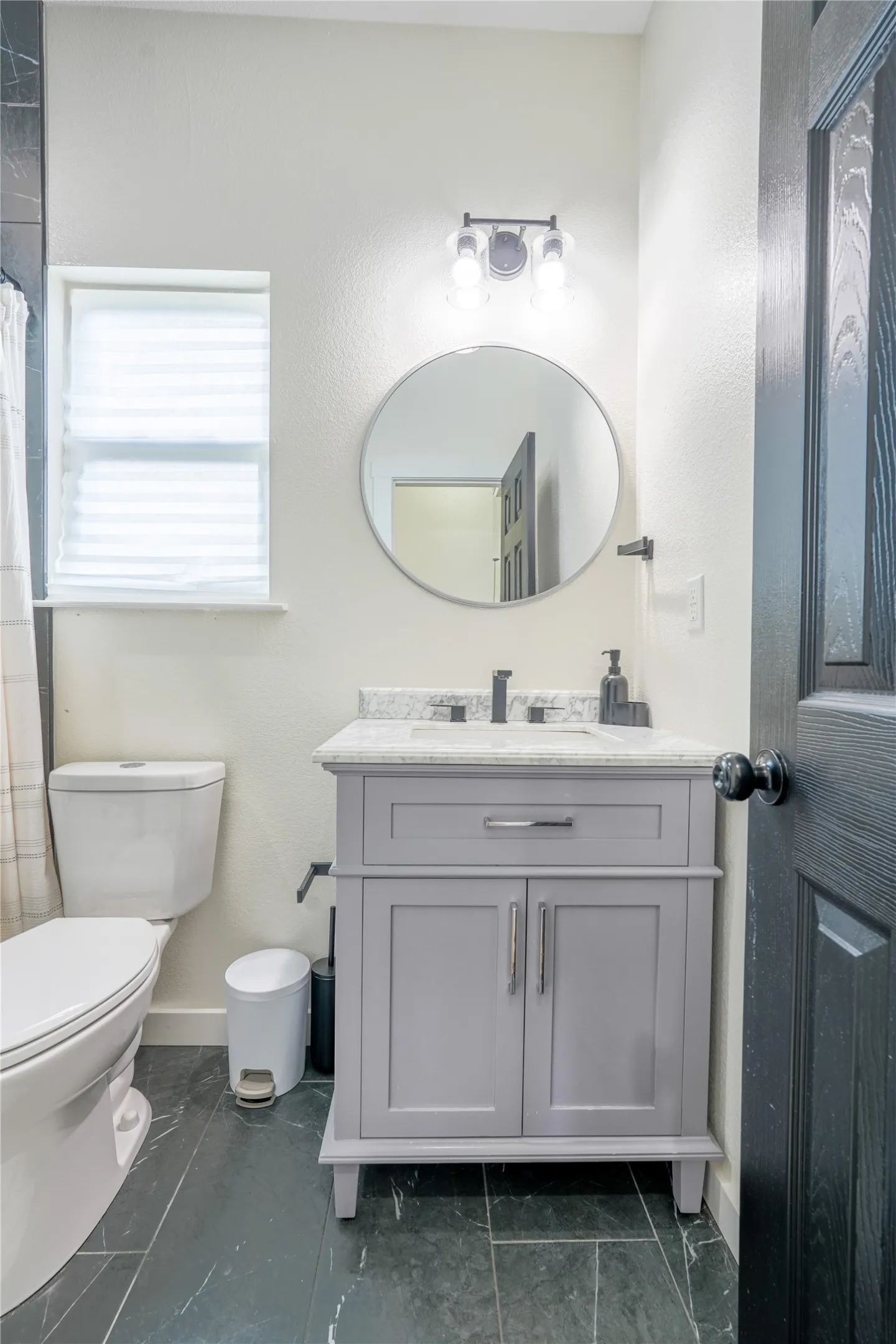 Single Family Residence For Sale in Mc Lennan County , 1904 N 17th, Waco, Texas 76707, 3 Bedroom, 3 Bathroom, Garage spaces, 1,404 Sqft, built in 2021, Price $279,900, mls#21188877, Real Estate Agent in Waco, Homes For Sale in Mc Lennan county, Homes For Sale in Waco, Realtor in Waco Texas, Real Estate Brokerage Independent Realty Texas, Luminita Cordes Realtor