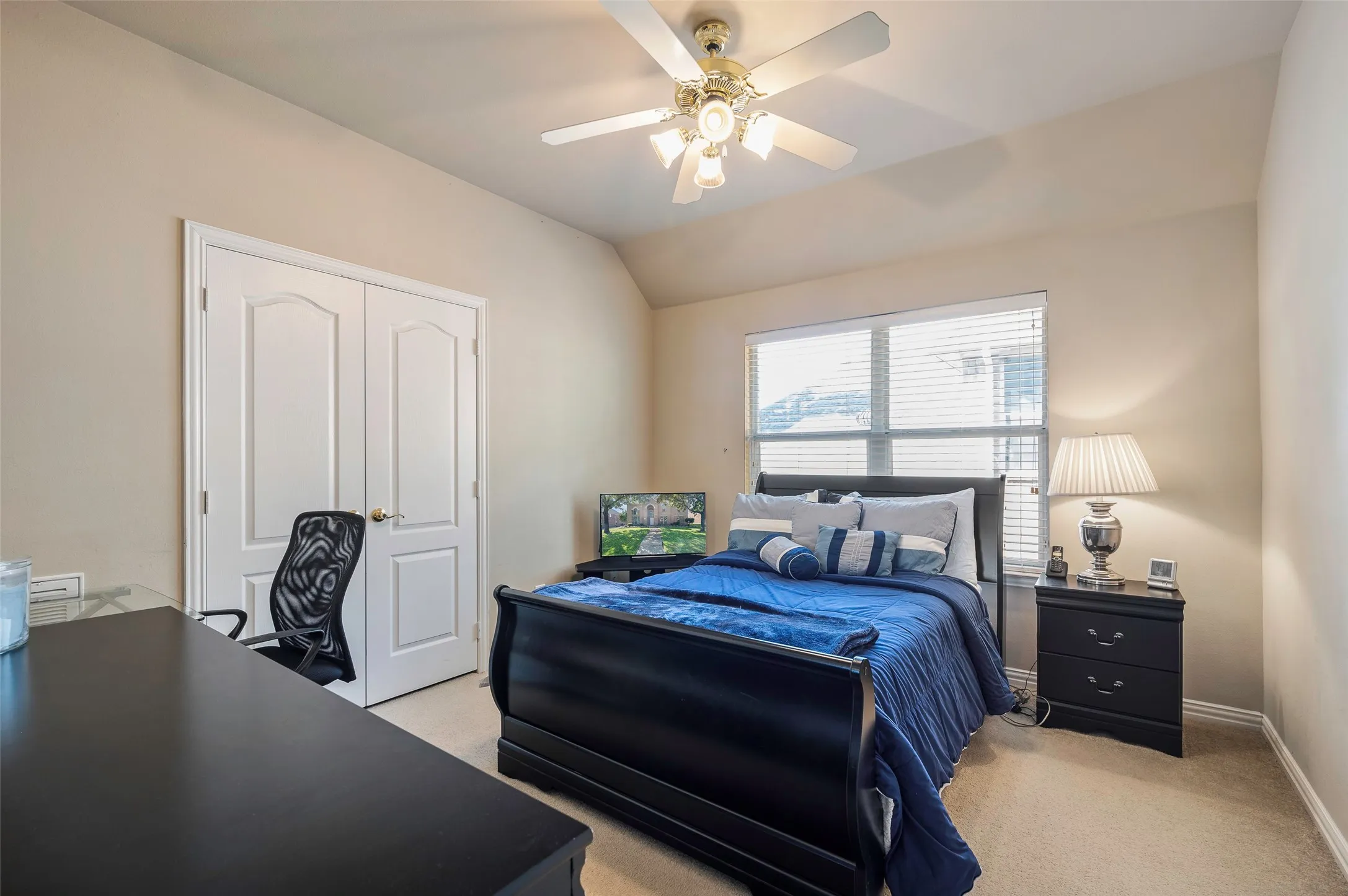 Single Family Residence For Sale in Collin County , 5771 Aylworth Drive, Frisco, Texas 75035, 4 Bedroom, 4 Bathroom, 2 Garage spaces, 3,674 Sqft, built in 2003, mls#21187640, Real Estate Agent in Frisco, Homes For Sale in Collin county, Homes For Sale in Frisco, Realtor in Frisco Texas, Real Estate Brokerage Independent Realty Texas, Luminita Cordes Realtor