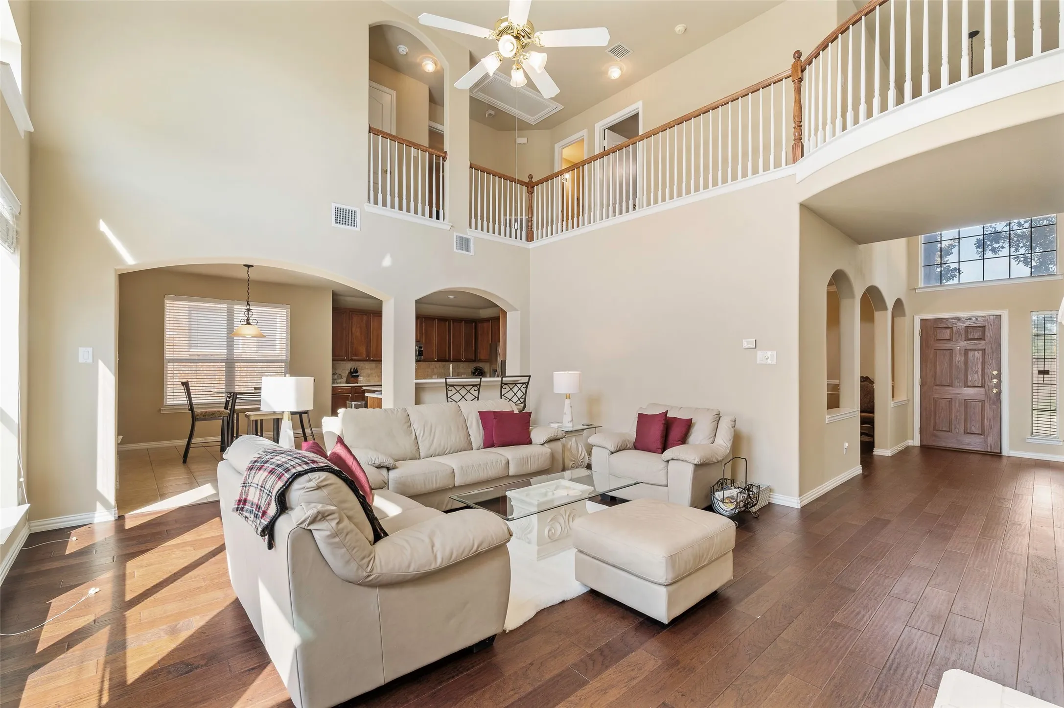 Single Family Residence For Sale in Collin County , 5771 Aylworth Drive, Frisco, Texas 75035, 4 Bedroom, 4 Bathroom, 2 Garage spaces, 3,674 Sqft, built in 2003, mls#21187640, Real Estate Agent in Frisco, Homes For Sale in Collin county, Homes For Sale in Frisco, Realtor in Frisco Texas, Real Estate Brokerage Independent Realty Texas, Luminita Cordes Realtor