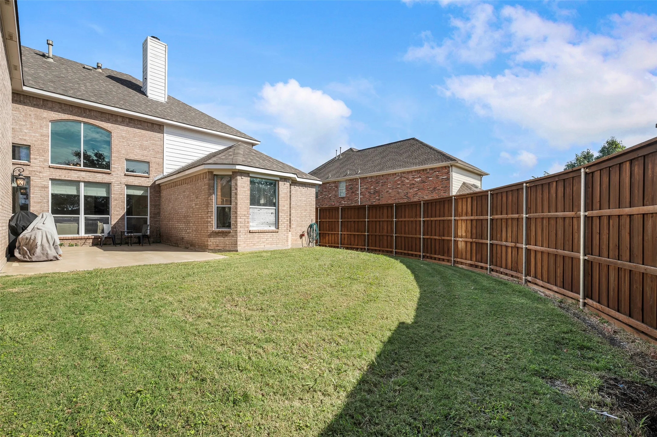 Single Family Residence For Sale in Collin County , 5771 Aylworth Drive, Frisco, Texas 75035, 4 Bedroom, 4 Bathroom, 2 Garage spaces, 3,674 Sqft, built in 2003, mls#21187640, Real Estate Agent in Frisco, Homes For Sale in Collin county, Homes For Sale in Frisco, Realtor in Frisco Texas, Real Estate Brokerage Independent Realty Texas, Luminita Cordes Realtor