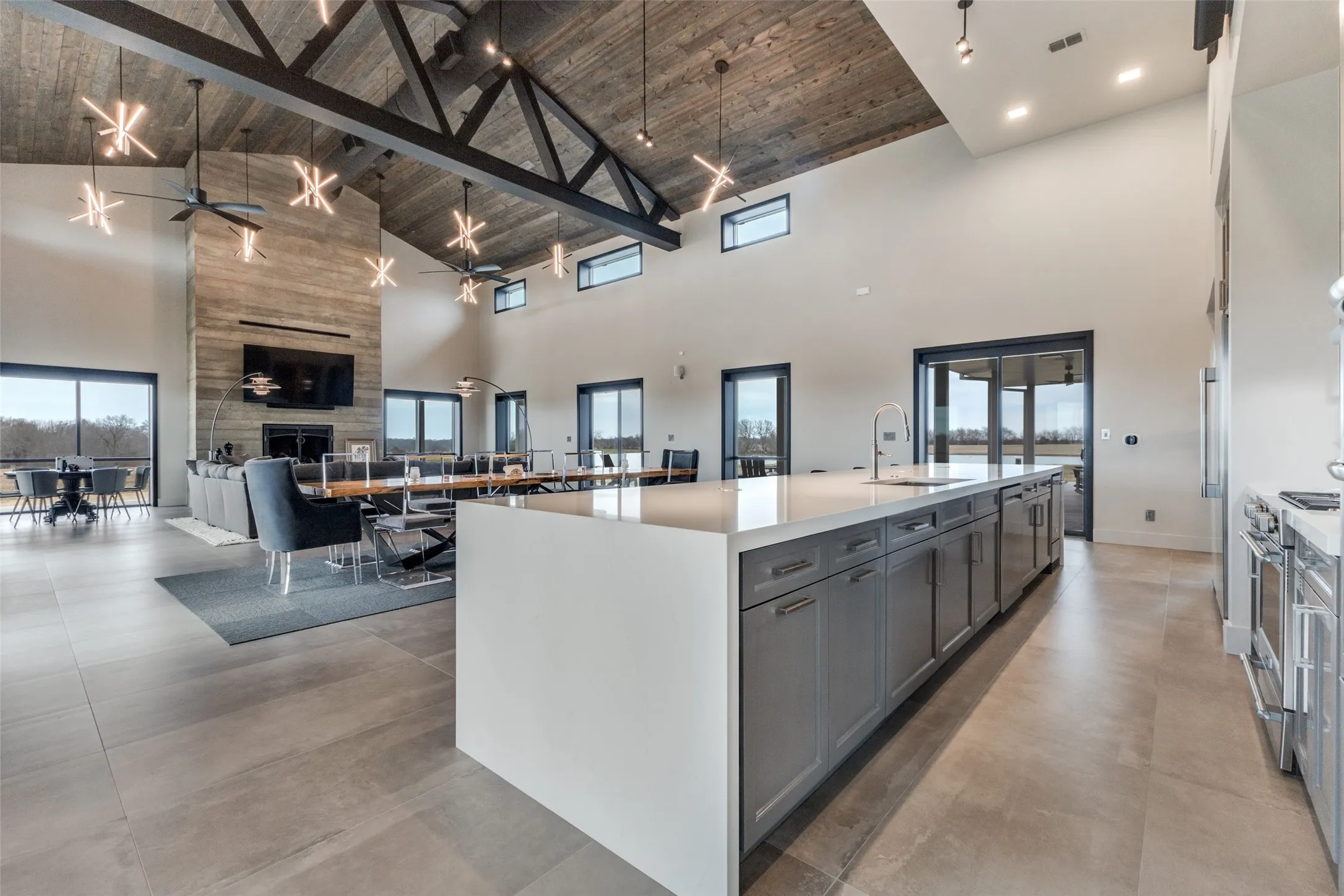 Single Family Residence For Sale in Hopkins County , 3025 Farm Road 900 W, Saltillo, Texas 75478, 3 Bedroom, 4 Bathroom, 2 Garage spaces, 6,528 Sqft, built in 2023, mls#21185155, Real Estate Agent in Saltillo, Homes For Sale in Hopkins county, Homes For Sale in Saltillo, Realtor in Saltillo Texas, Real Estate Brokerage Independent Realty Texas, Luminita Cordes Realtor