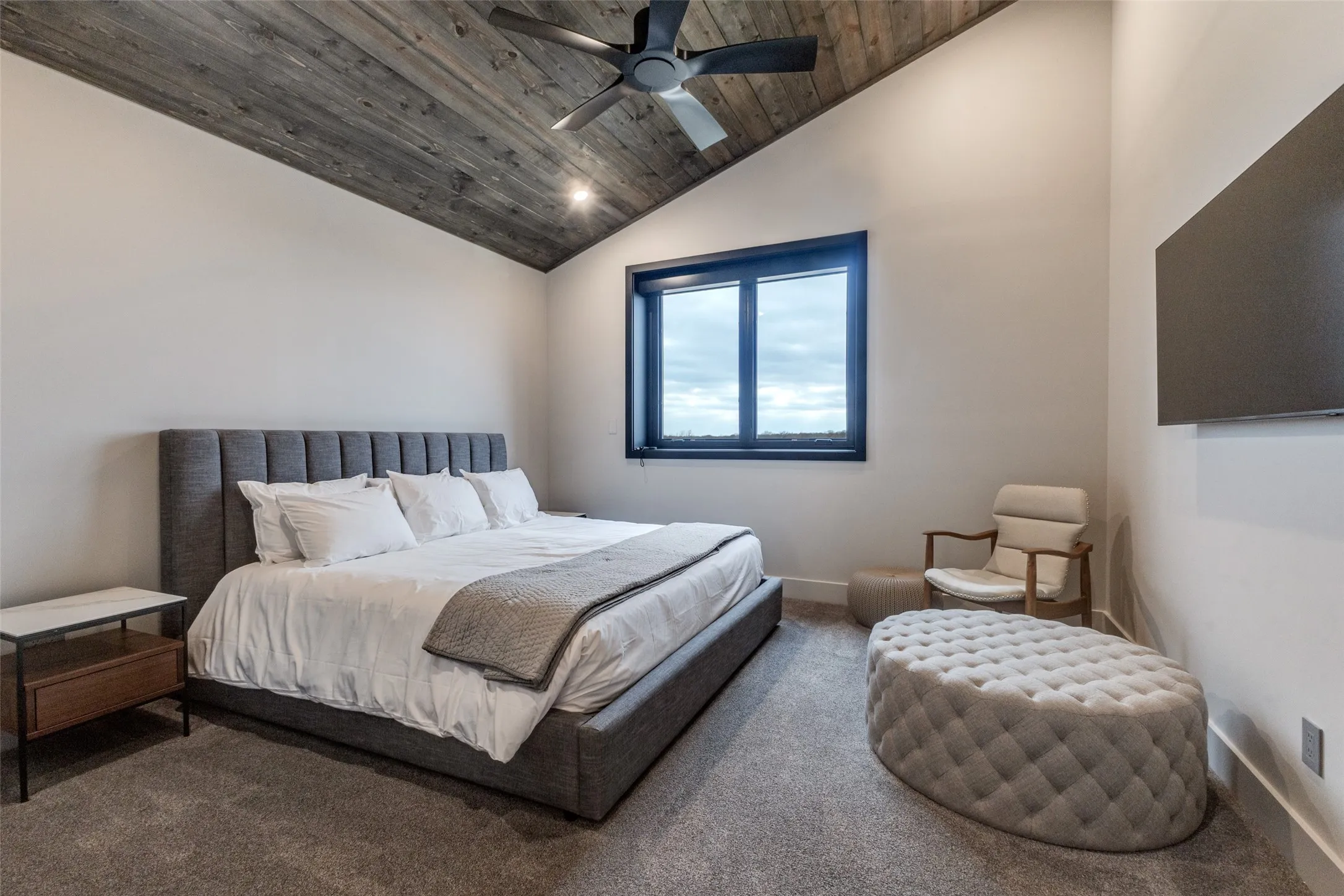 Single Family Residence For Sale in Hopkins County , 3025 Farm Road 900 W, Saltillo, Texas 75478, 3 Bedroom, 4 Bathroom, 2 Garage spaces, 6,528 Sqft, built in 2023, mls#21185155, Real Estate Agent in Saltillo, Homes For Sale in Hopkins county, Homes For Sale in Saltillo, Realtor in Saltillo Texas, Real Estate Brokerage Independent Realty Texas, Luminita Cordes Realtor