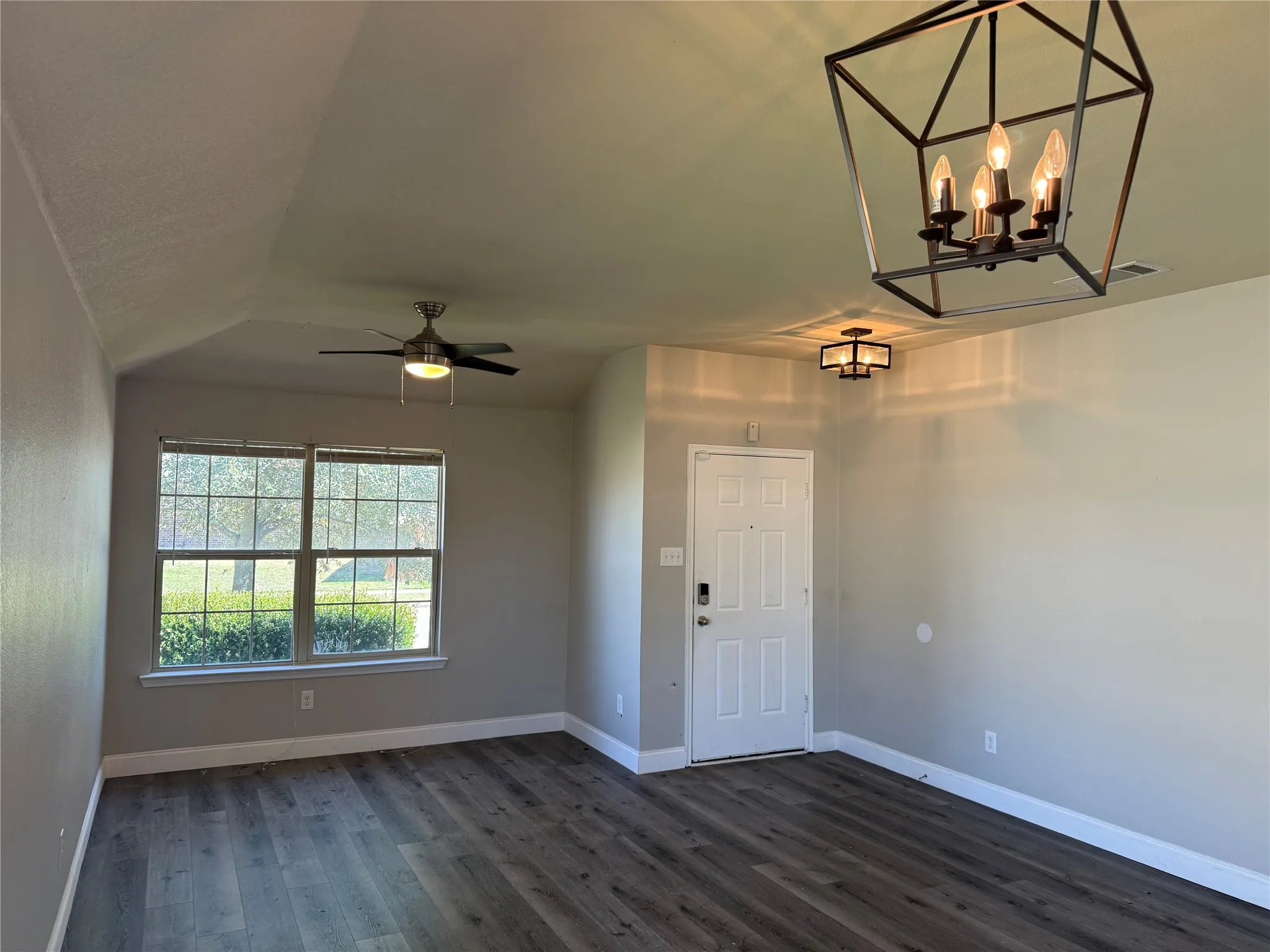 Single Family Residence For Sale in Dallas County , 2027 Fair Weather Drive, Lancaster, Texas 75146, 4 Bedrooms, 2 Bathrooms, 2 Garage spaces, 2,169 Sqft, built in 2014, Price $297,000, mls#21187148, Real Estate Agent in Lancaster, Homes For Sale in Dallas county, Homes For Sale in Lancaster, Realtor in Lancaster Texas, Real Estate Brokerage Independent Realty Texas, Luminita Cordes Realtor