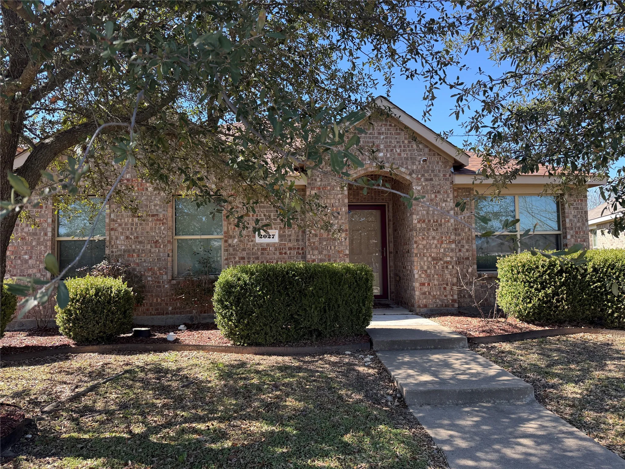 Single Family Residence For Sale in Dallas County , 2027 Fair Weather Drive, Lancaster, Texas 75146, 4 Bedrooms, 2 Bathrooms, 2 Garage spaces, 2,169 Sqft, built in 2014, Price $297,000, mls#21187148, Real Estate Agent in Lancaster, Homes For Sale in Dallas county, Homes For Sale in Lancaster, Realtor in Lancaster Texas, Real Estate Brokerage Independent Realty Texas, Luminita Cordes Realtor