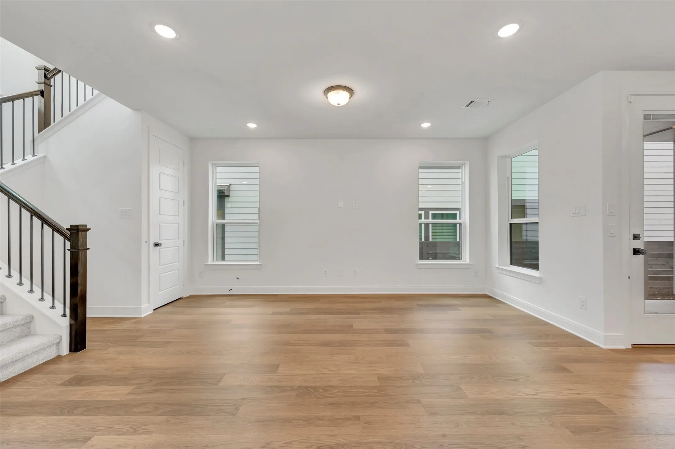Single Family Residence For Sale in Collin County , 4721 Vizsla Lane, Mc Kinney, Texas 75071, 3 Bedroom, 3 Bathroom, 2 Garage spaces, 2,077 Sqft, built in 2026, mls#21189251, Real Estate Agent in Mc Kinney, Homes For Sale in Collin county, Homes For Sale in Mc Kinney, Realtor in Mc Kinney Texas, Real Estate Brokerage Independent Realty Texas, Luminita Cordes Realtor