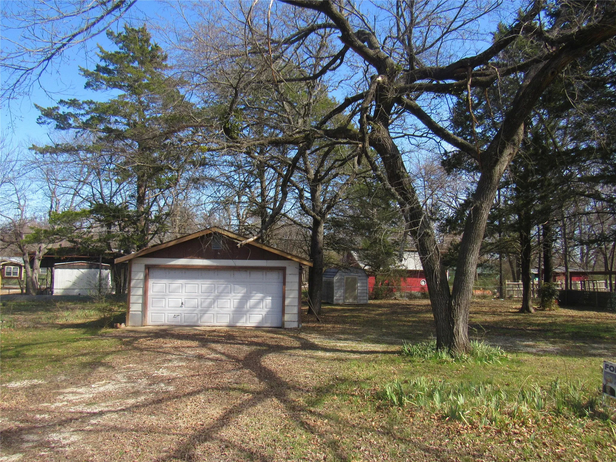 Improved Land For Sale in Grayson County , 58 88 Ivanhoe Drive, Gordonville, Texas 76245, 0, 0, Garage spaces, 0 Sqft, built in 0, Price $106,000, mls#21189241, Real Estate Agent in Gordonville, Homes For Sale in Grayson county, Homes For Sale in Gordonville, Realtor in Gordonville Texas, Real Estate Brokerage Independent Realty Texas, Luminita Cordes Realtor