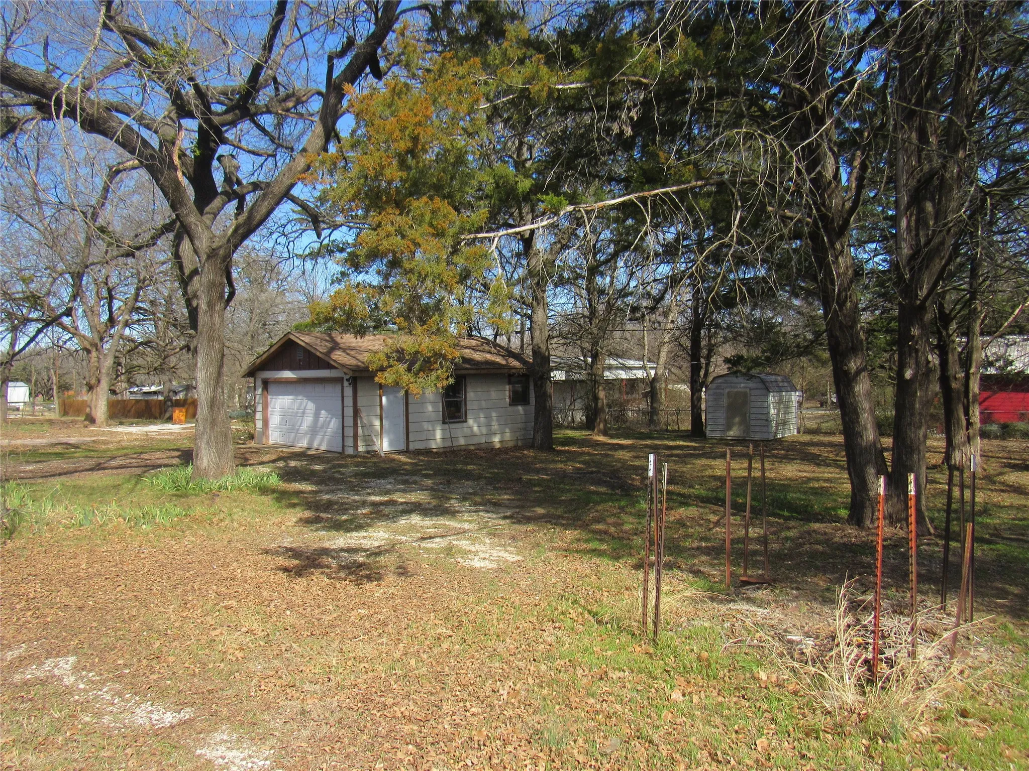 Improved Land For Sale in Grayson County , 58 88 Ivanhoe Drive, Gordonville, Texas 76245, 0, 0, Garage spaces, 0 Sqft, built in 0, Price $106,000, mls#21189241, Real Estate Agent in Gordonville, Homes For Sale in Grayson county, Homes For Sale in Gordonville, Realtor in Gordonville Texas, Real Estate Brokerage Independent Realty Texas, Luminita Cordes Realtor
