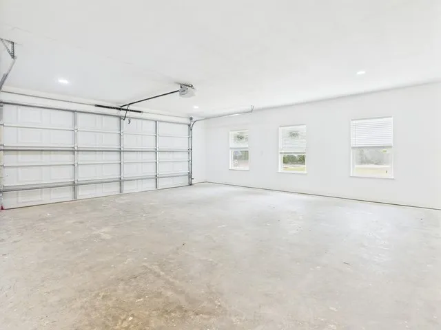 Single Family Residence For Sale in Henderson County , 910 Cream Level Road, Athens, Texas 75751, 7 Bedroom, 4 Bathroom, 3 Garage spaces, 5,780 Sqft, built in 2025, New Construction - Complete, mls#21189257, Real Estate Agent in Athens, Homes For Sale in Henderson county, Homes For Sale in Athens, Realtor in Athens Texas, Real Estate Brokerage Independent Realty Texas, Luminita Cordes Realtor