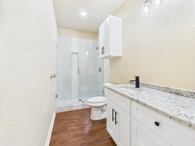 Single Family Residence For Sale in Henderson County , 910 Cream Level Road, Athens, Texas 75751, 7 Bedroom, 4 Bathroom, 3 Garage spaces, 5,780 Sqft, built in 2025, New Construction - Complete, mls#21189257, Real Estate Agent in Athens, Homes For Sale in Henderson county, Homes For Sale in Athens, Realtor in Athens Texas, Real Estate Brokerage Independent Realty Texas, Luminita Cordes Realtor