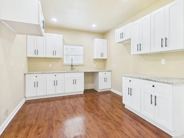 Single Family Residence For Sale in Henderson County , 910 Cream Level Road, Athens, Texas 75751, 7 Bedroom, 4 Bathroom, 3 Garage spaces, 5,780 Sqft, built in 2025, New Construction - Complete, mls#21189257, Real Estate Agent in Athens, Homes For Sale in Henderson county, Homes For Sale in Athens, Realtor in Athens Texas, Real Estate Brokerage Independent Realty Texas, Luminita Cordes Realtor