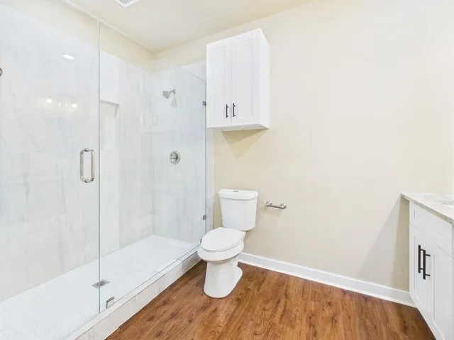 Single Family Residence For Sale in Henderson County , 910 Cream Level Road, Athens, Texas 75751, 7 Bedroom, 4 Bathroom, 3 Garage spaces, 5,780 Sqft, built in 2025, New Construction - Complete, mls#21189257, Real Estate Agent in Athens, Homes For Sale in Henderson county, Homes For Sale in Athens, Realtor in Athens Texas, Real Estate Brokerage Independent Realty Texas, Luminita Cordes Realtor