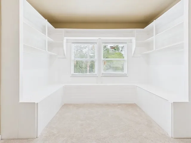 Single Family Residence For Sale in Henderson County , 910 Cream Level Road, Athens, Texas 75751, 7 Bedroom, 4 Bathroom, 3 Garage spaces, 5,780 Sqft, built in 2025, New Construction - Complete, mls#21189257, Real Estate Agent in Athens, Homes For Sale in Henderson county, Homes For Sale in Athens, Realtor in Athens Texas, Real Estate Brokerage Independent Realty Texas, Luminita Cordes Realtor
