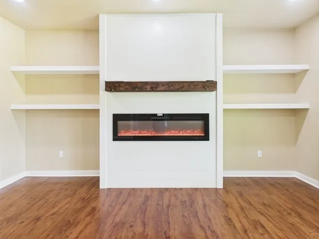 Single Family Residence For Sale in Henderson County , 910 Cream Level Road, Athens, Texas 75751, 7 Bedroom, 4 Bathroom, 3 Garage spaces, 5,780 Sqft, built in 2025, New Construction - Complete, mls#21189257, Real Estate Agent in Athens, Homes For Sale in Henderson county, Homes For Sale in Athens, Realtor in Athens Texas, Real Estate Brokerage Independent Realty Texas, Luminita Cordes Realtor