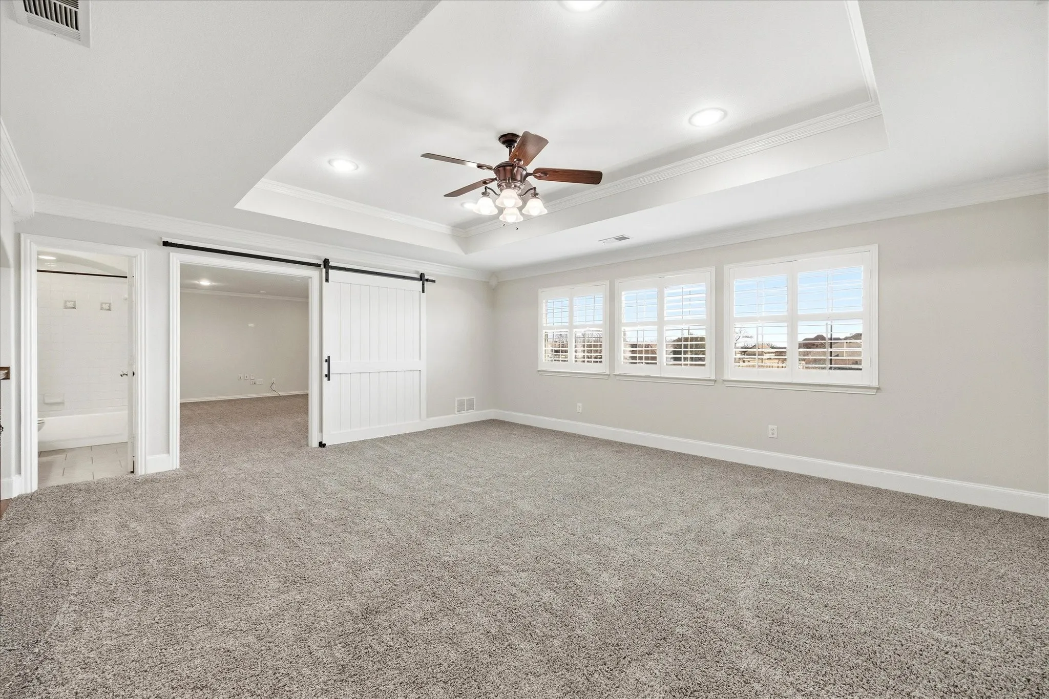 Single Family Residence For Sale in Kaufman County , 18176 Langford Lane, Talty, Texas 75126, 4 Bedroom, 3 Bathroom, 3 Garage spaces, 3,361 Sqft, built in 2005, Preowned, mls#21188504, Real Estate Agent in Talty, Homes For Sale in Kaufman county, Homes For Sale in Talty, Realtor in Talty Texas, Real Estate Brokerage Independent Realty Texas, Luminita Cordes Realtor