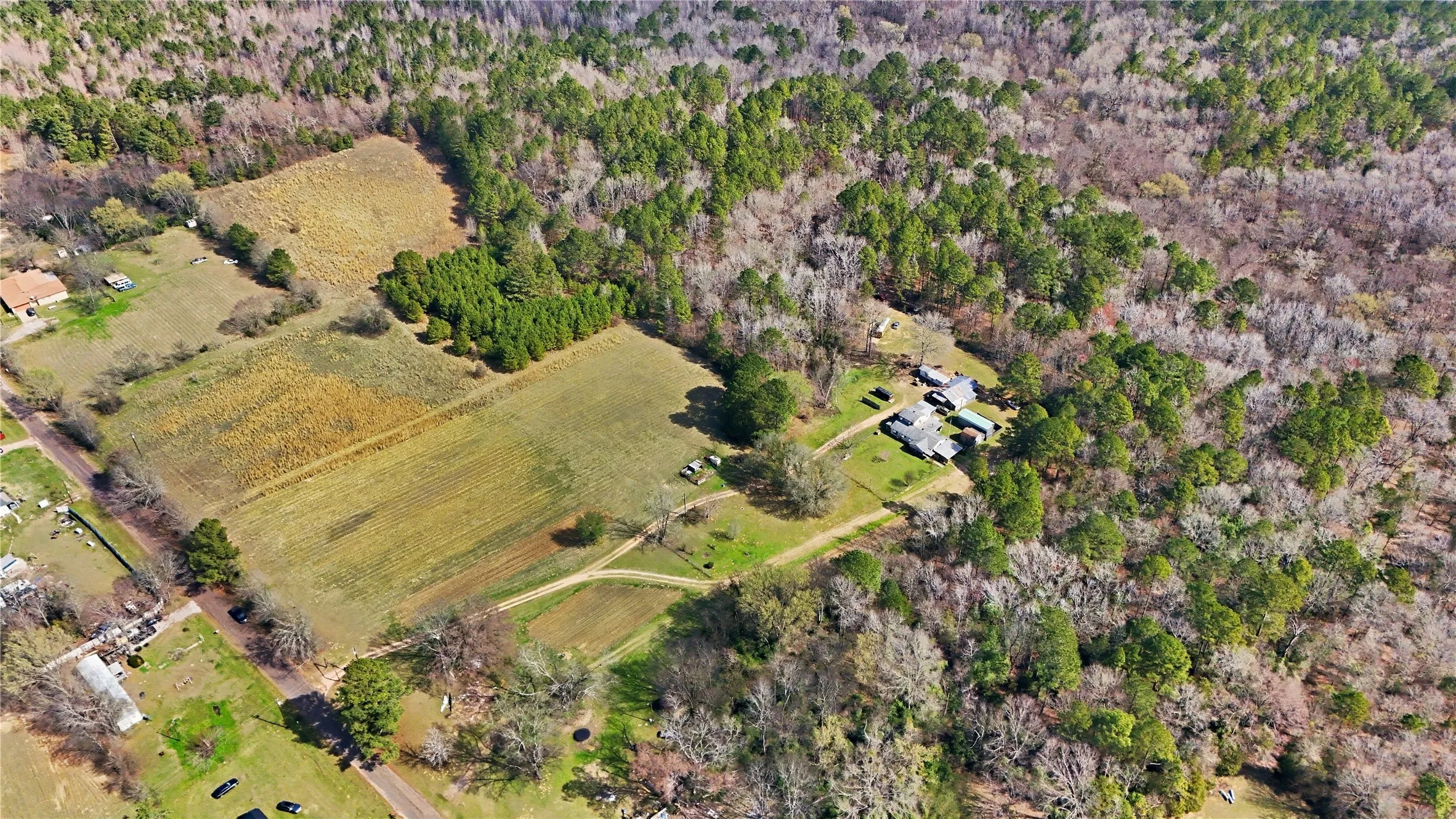 Unimproved Land For Sale in Smith County , 20524 County Road 4129, Lindale, Texas 75771, 0, 0, Garage spaces, 0 Sqft, built in 0, Price $150,000, mls#21188850, Real Estate Agent in Lindale, Homes For Sale in Smith county, Homes For Sale in Lindale, Realtor in Lindale Texas, Real Estate Brokerage Independent Realty Texas, Luminita Cordes Realtor