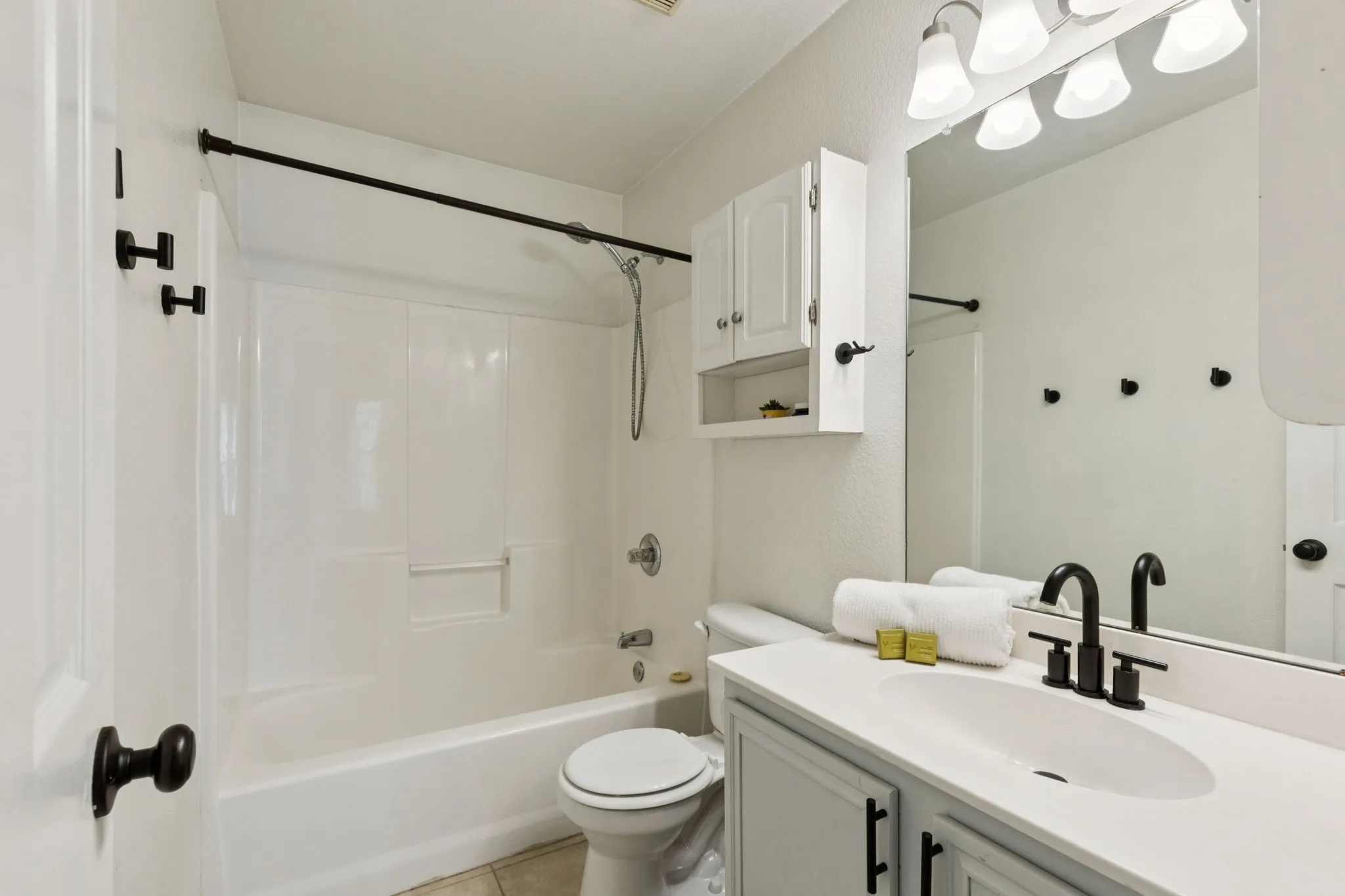 Single Family Residence For Sale in Denton County , 1425 Devonshire Drive, Providence Village, Texas 76227, 2 Bedroom, 1 Bathroom, 2 Garage spaces, 921 Sqft, built in 2002, mls#21189760, Real Estate Agent in Providence Village, Homes For Sale in Denton county, Homes For Sale in Providence Village, Realtor in Providence Village Texas, Real Estate Brokerage Independent Realty Texas, Luminita Cordes Realtor