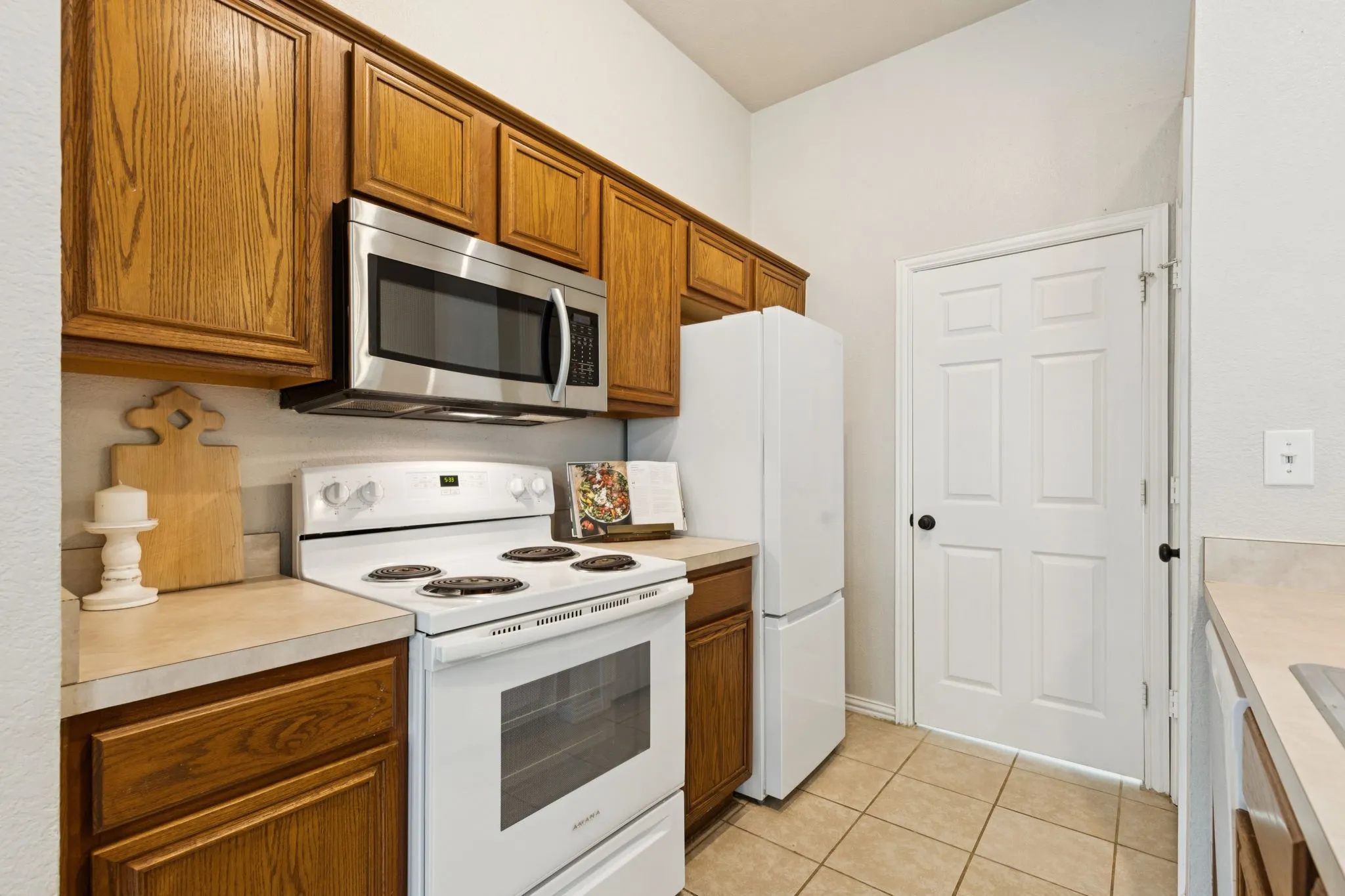 Single Family Residence For Sale in Denton County , 1425 Devonshire Drive, Providence Village, Texas 76227, 2 Bedroom, 1 Bathroom, 2 Garage spaces, 921 Sqft, built in 2002, mls#21189760, Real Estate Agent in Providence Village, Homes For Sale in Denton county, Homes For Sale in Providence Village, Realtor in Providence Village Texas, Real Estate Brokerage Independent Realty Texas, Luminita Cordes Realtor
