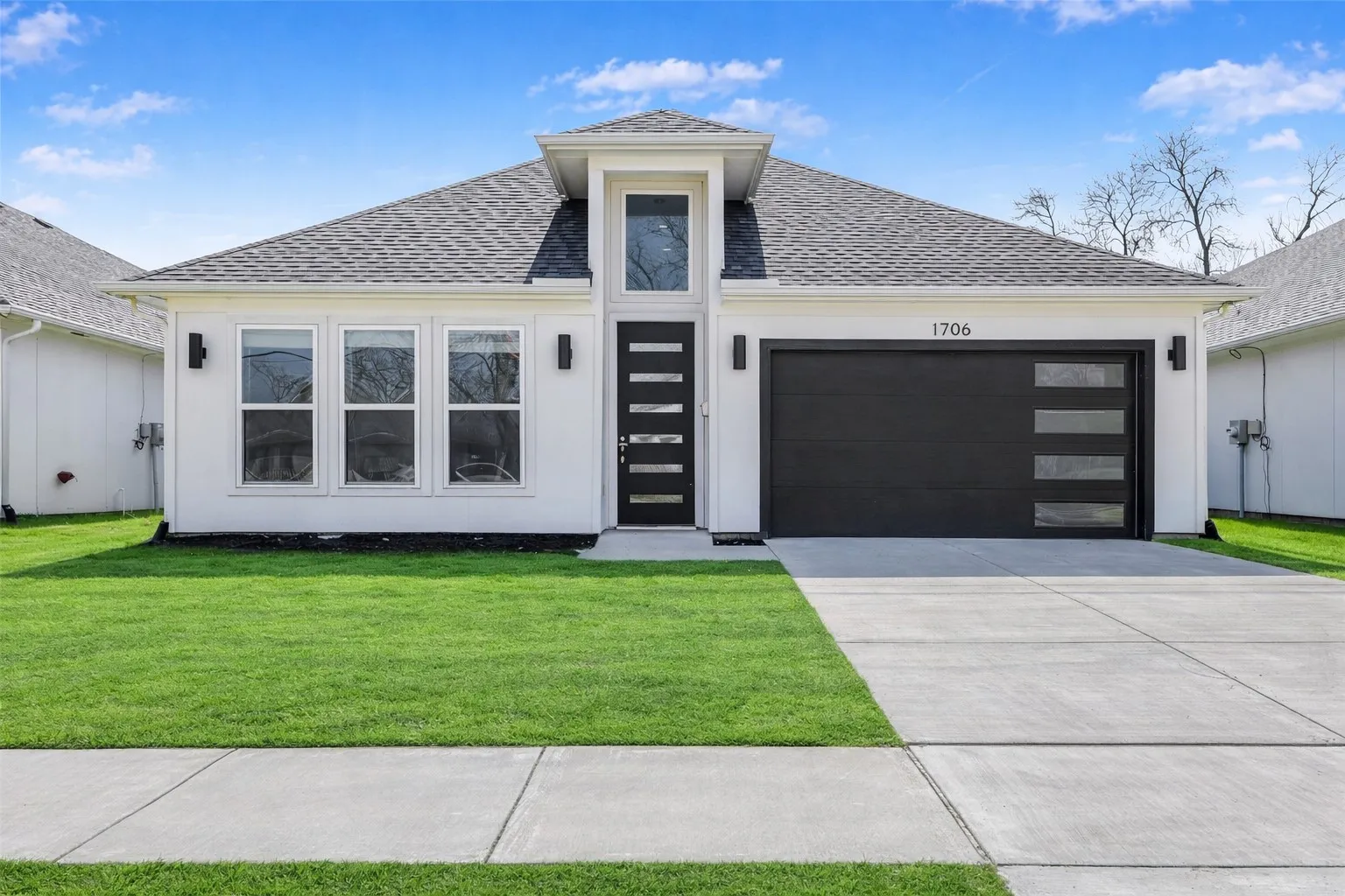 Single Family Residence For Sale in Dallas County , 1706 Kraft Street, Dallas, Texas 75212, 4 Bedroom, 3 Bathroom, 2 Garage spaces, 1,748 Sqft, built in 2022, Preowned, mls#21189751, Real Estate Agent in Dallas, Homes For Sale in Dallas county, Homes For Sale in Dallas, Realtor in Dallas Texas, Real Estate Brokerage Independent Realty Texas, Luminita Cordes Realtor