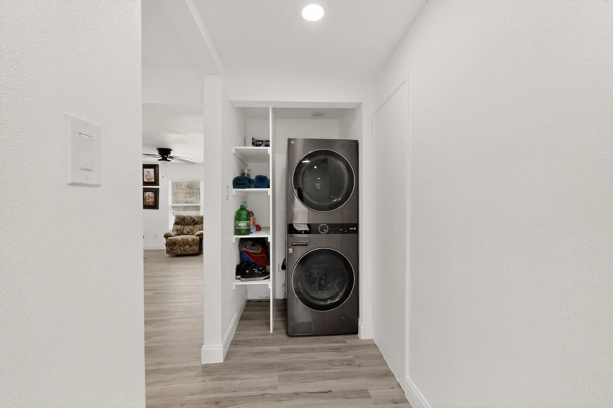 Single Family Residence For Sale in Dallas County , 12029 Forest Glen Lane, Balch Springs, Texas 75180, 9 Bedroom, 4 Bathroom, Garage spaces, 3,160 Sqft, built in 1955, Preowned, mls#21186653, Real Estate Agent in Balch Springs, Homes For Sale in Dallas county, Homes For Sale in Balch Springs, Realtor in Balch Springs Texas, Real Estate Brokerage Independent Realty Texas, Luminita Cordes Realtor