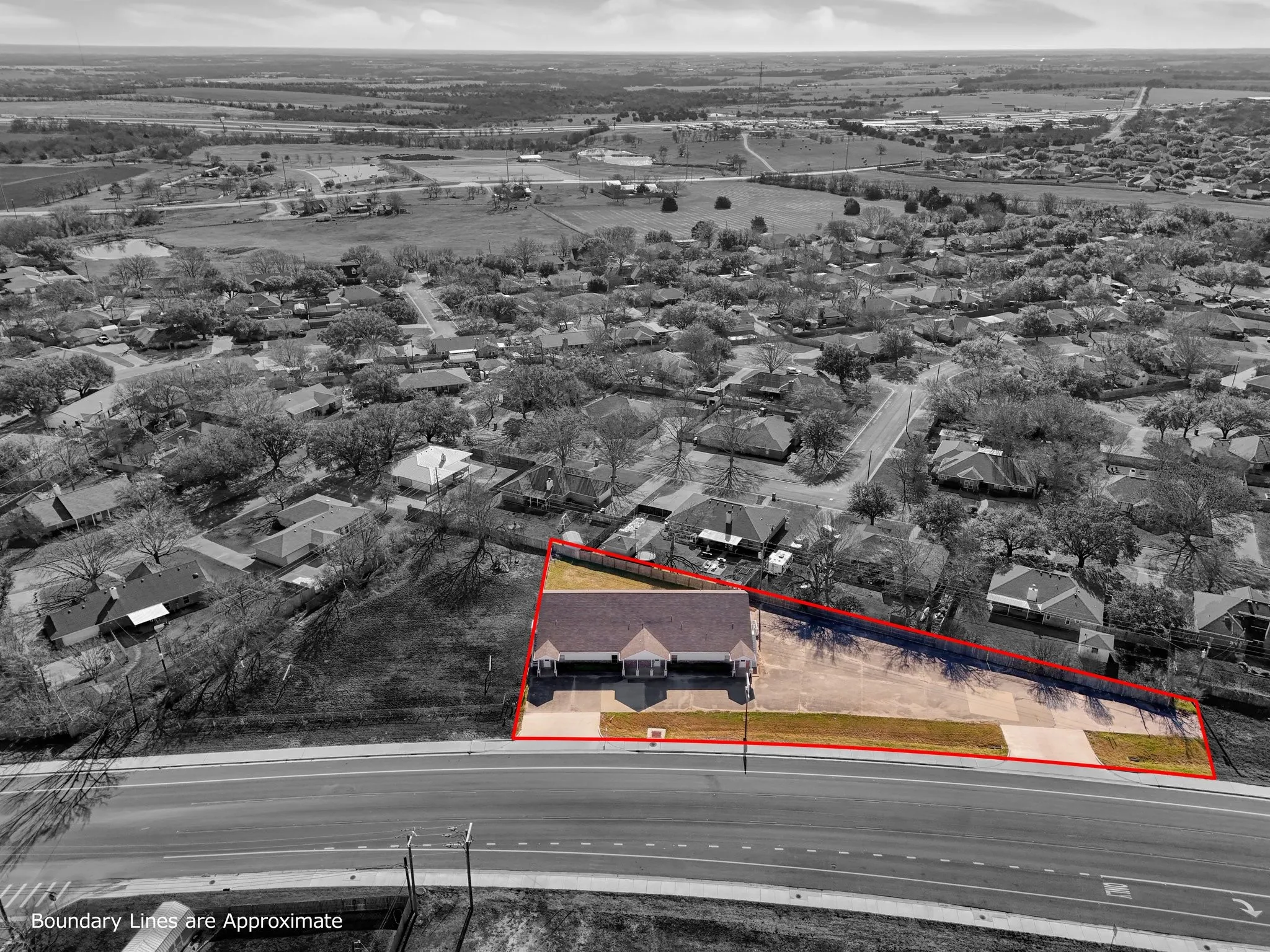 Business For Sale in Mc Lennan County , 611 W Spring Valley Road, Hewitt, Texas 76643, 0, 0, Garage spaces, 6,504 Sqft, built in 1986, Preowned, Price $479,000, mls#21189820, Real Estate Agent in Hewitt, Homes For Sale in Mc Lennan county, Homes For Sale in Hewitt, Realtor in Hewitt Texas, Real Estate Brokerage Independent Realty Texas, Luminita Cordes Realtor