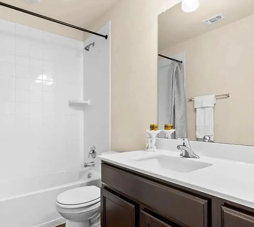 Single Family Residence For Sale in Bell County , 5561 Perditas Drive, Belton, Texas 76513, 5 Bedroom, 4 Bathroom, 2 Garage spaces, 3,140 Sqft, built in 2019, mls#21188507, Real Estate Agent in Belton, Homes For Sale in Bell county, Homes For Sale in Belton, Realtor in Belton Texas, Real Estate Brokerage Independent Realty Texas, Luminita Cordes Realtor