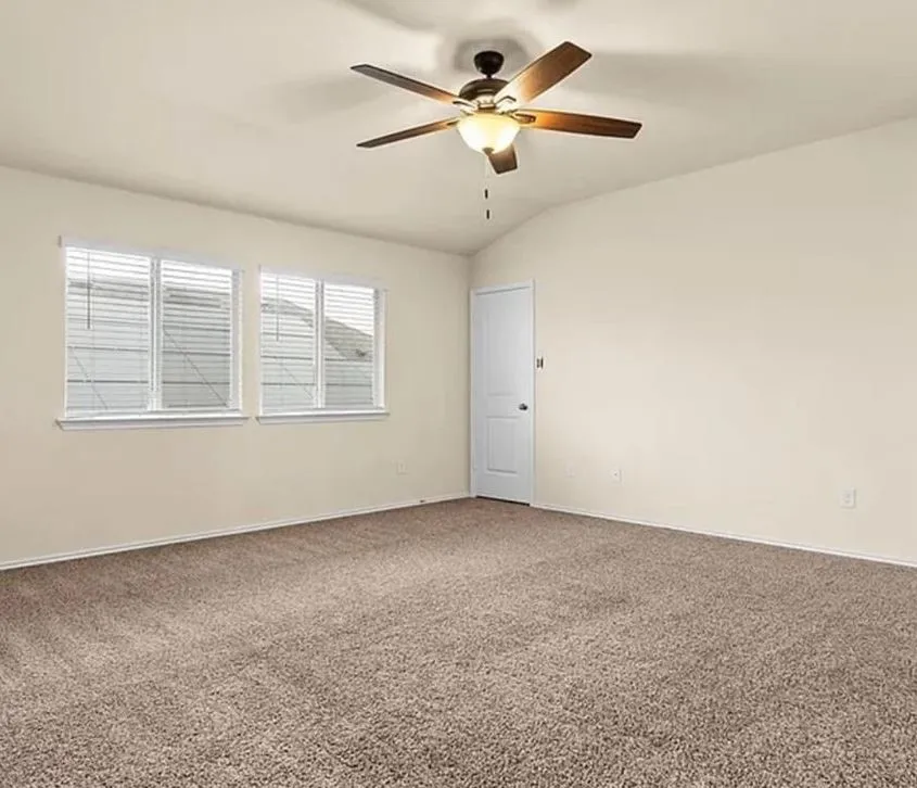 Single Family Residence For Sale in Bell County , 5561 Perditas Drive, Belton, Texas 76513, 5 Bedroom, 4 Bathroom, 2 Garage spaces, 3,140 Sqft, built in 2019, mls#21188507, Real Estate Agent in Belton, Homes For Sale in Bell county, Homes For Sale in Belton, Realtor in Belton Texas, Real Estate Brokerage Independent Realty Texas, Luminita Cordes Realtor