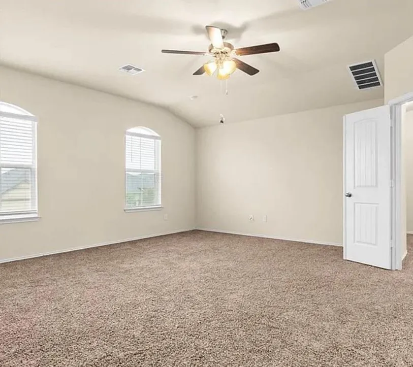 Single Family Residence For Sale in Bell County , 5561 Perditas Drive, Belton, Texas 76513, 5 Bedroom, 4 Bathroom, 2 Garage spaces, 3,140 Sqft, built in 2019, mls#21188507, Real Estate Agent in Belton, Homes For Sale in Bell county, Homes For Sale in Belton, Realtor in Belton Texas, Real Estate Brokerage Independent Realty Texas, Luminita Cordes Realtor