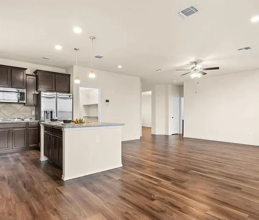 Single Family Residence For Sale in Bell County , 5561 Perditas Drive, Belton, Texas 76513, 5 Bedroom, 4 Bathroom, 2 Garage spaces, 3,140 Sqft, built in 2019, mls#21188507, Real Estate Agent in Belton, Homes For Sale in Bell county, Homes For Sale in Belton, Realtor in Belton Texas, Real Estate Brokerage Independent Realty Texas, Luminita Cordes Realtor