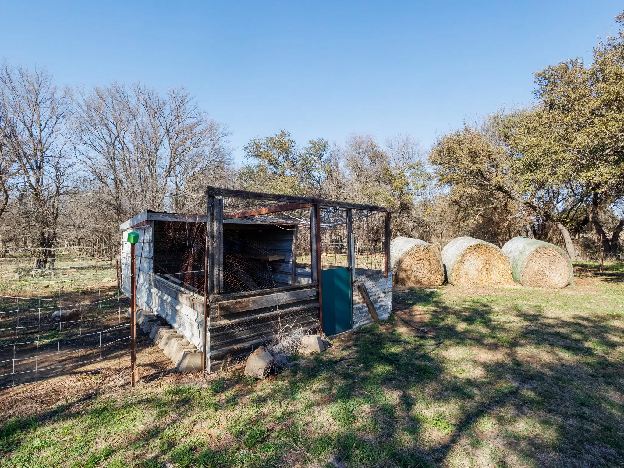 Single Family Residence For Sale in Brown County , 3301 County Road 339, Early, Texas 76802, 3 Bedroom, 3 Bathroom, Garage spaces, 1,968 Sqft, built in 2005, mls#21189858, Real Estate Agent in Early, Homes For Sale in Brown county, Homes For Sale in Early, Realtor in Early Texas, Real Estate Brokerage Independent Realty Texas, Luminita Cordes Realtor